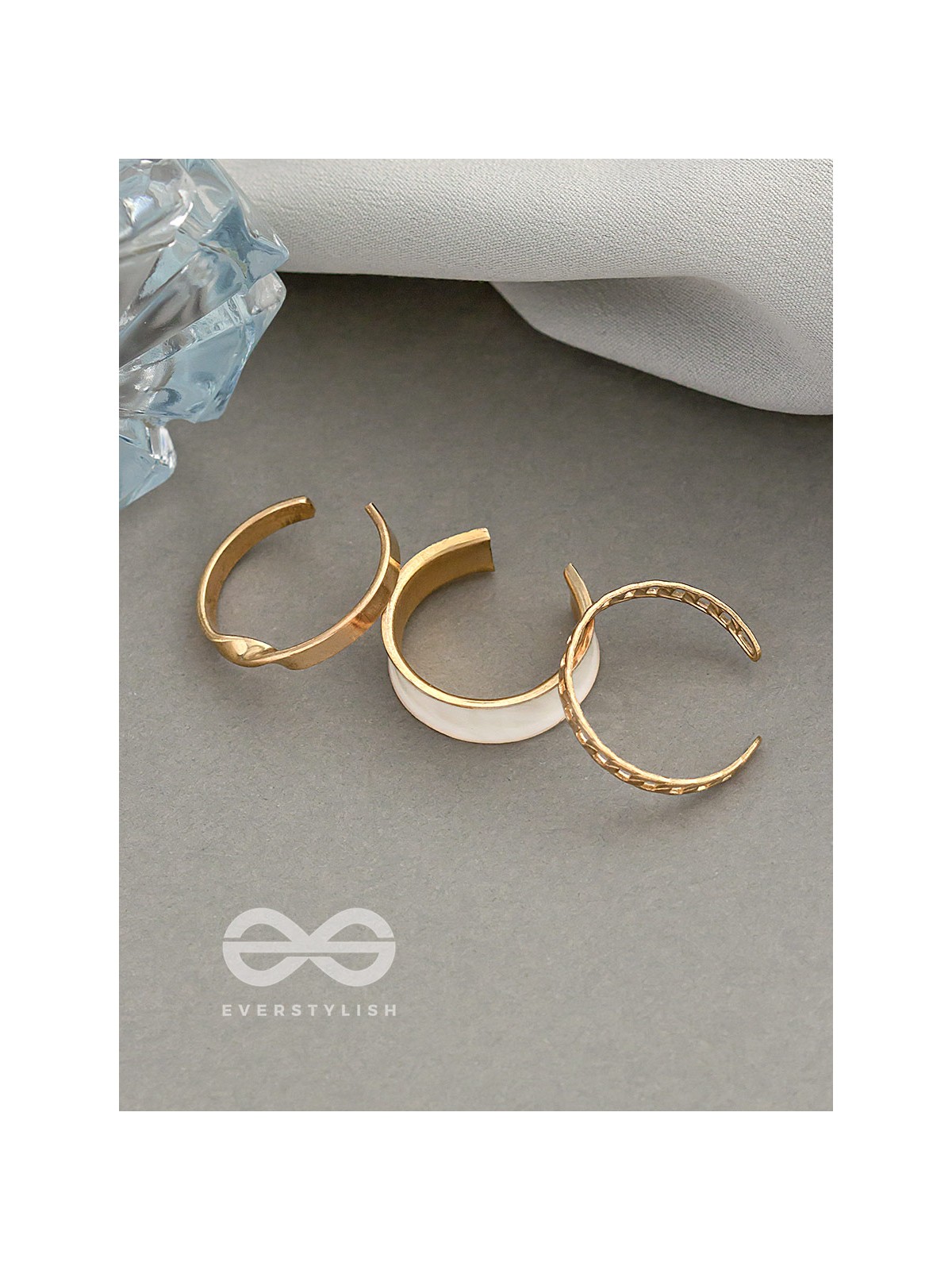 THREE CHEERS- SET OF THREE WHITE AND ROSE GOLD RINGS
