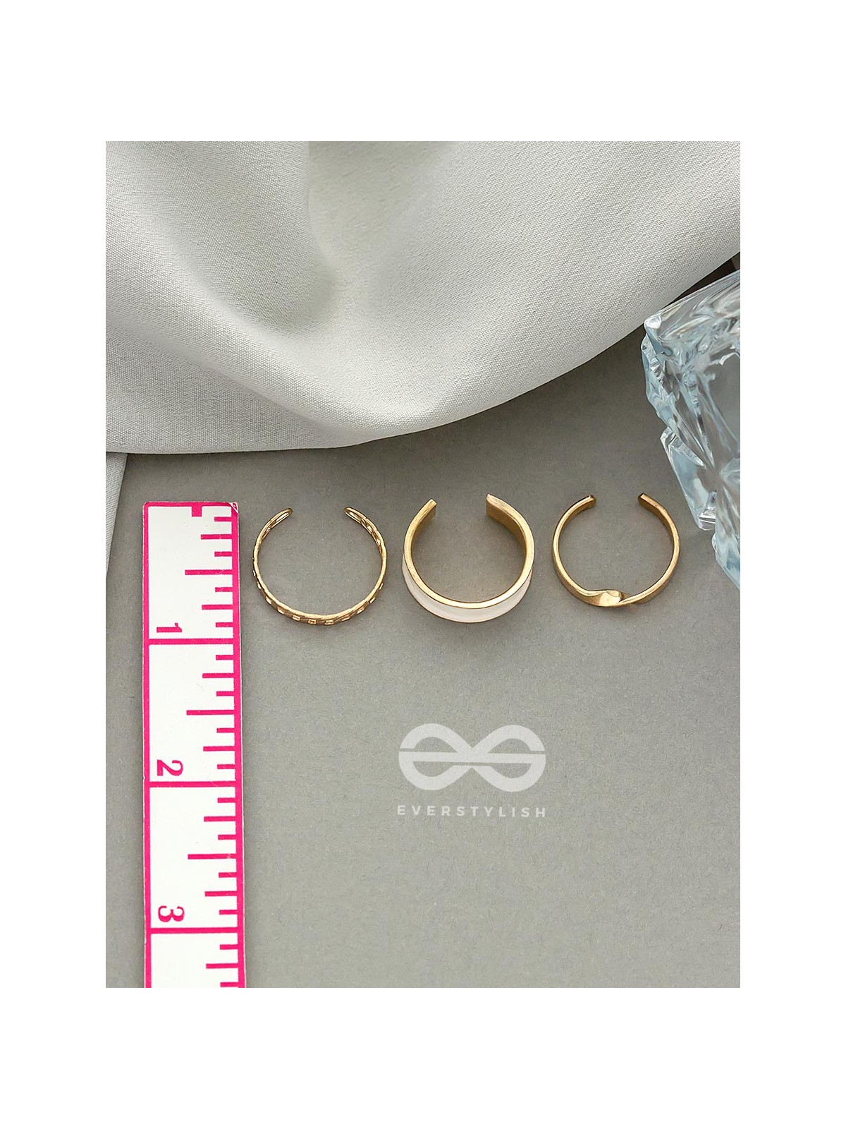 THREE CHEERS- SET OF THREE WHITE AND ROSE GOLD RINGS