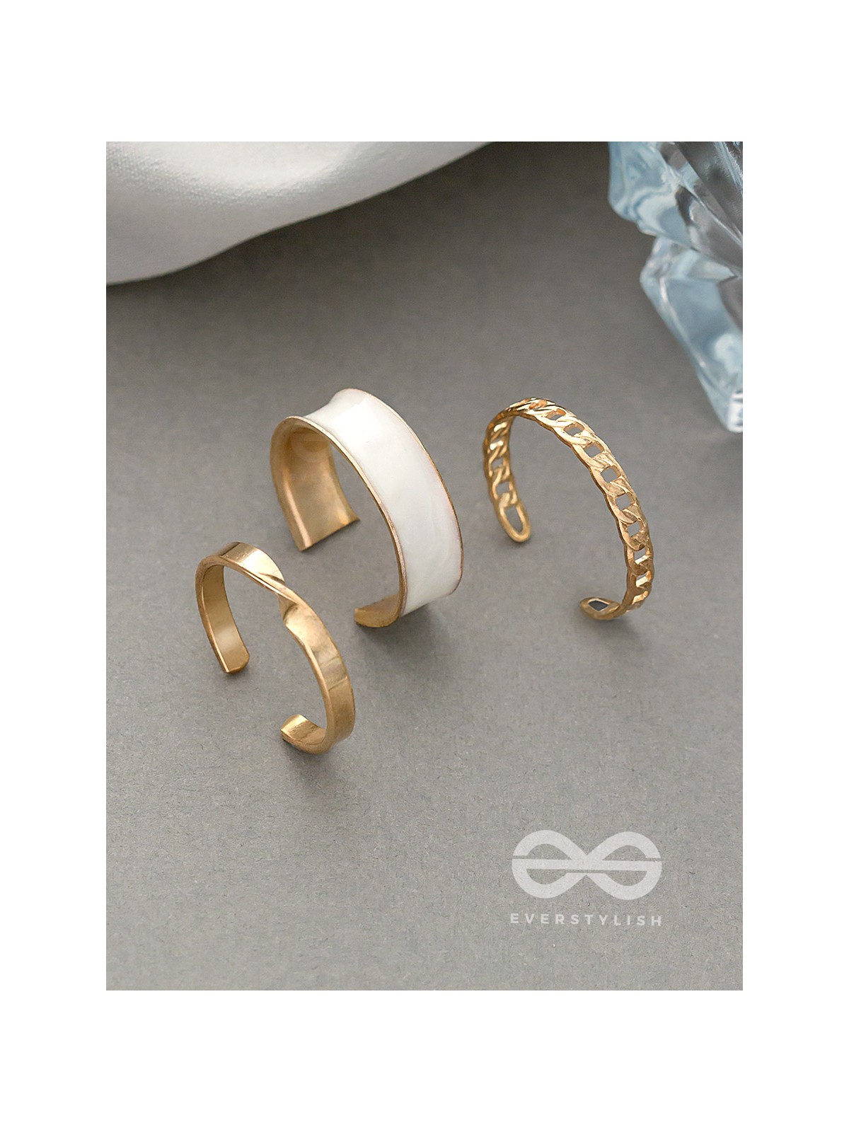 THREE CHEERS- SET OF THREE WHITE AND ROSE GOLD RINGS