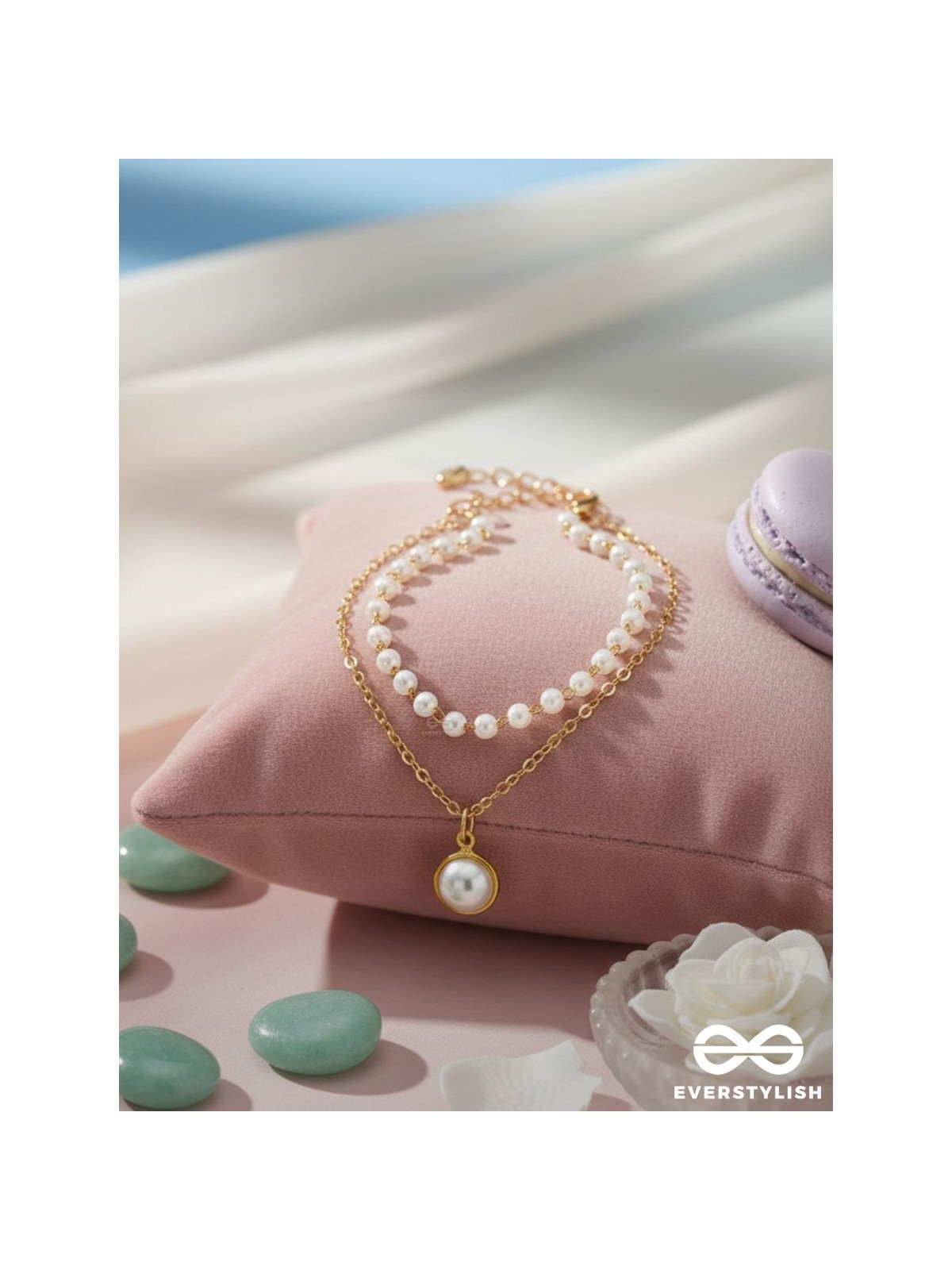 The Snow Globe- Gold Pearl Bracelet