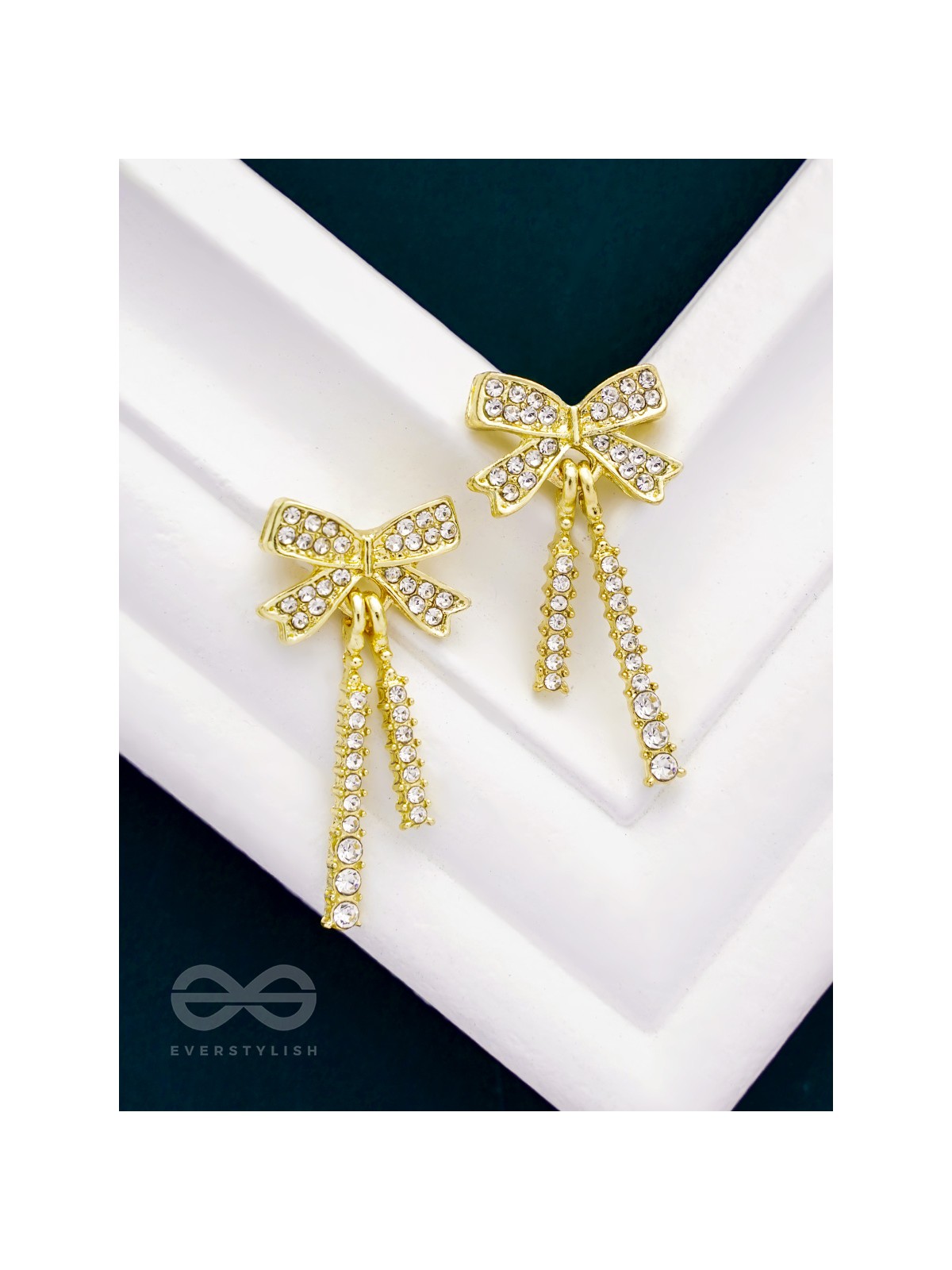 The Rockstar- Golden Rhinestones Earrings