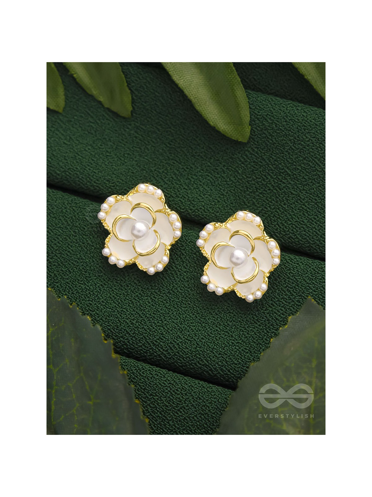 The Milky Way- Golden Pearl Earrings