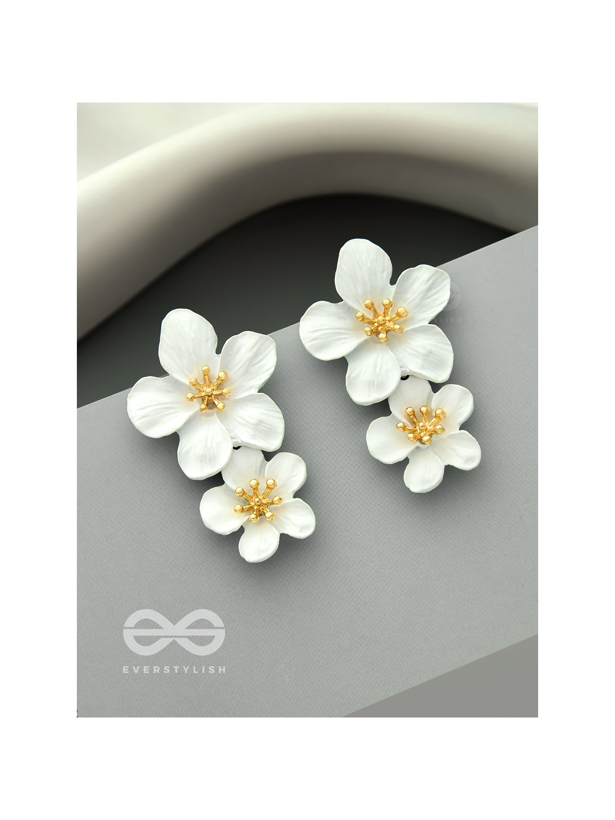 Paired Periwinkles- Statement Acrylic Earrings (Daisy White)