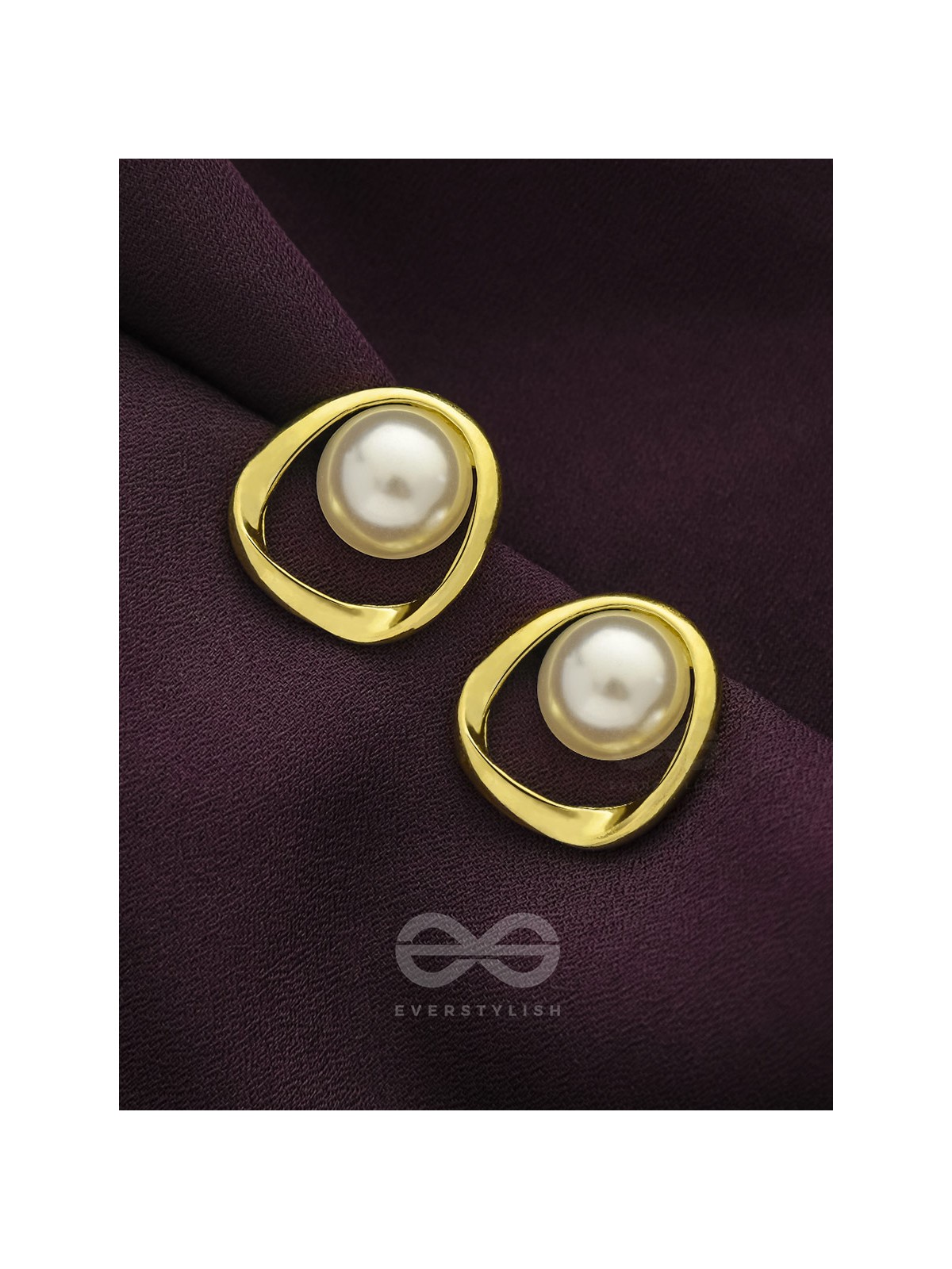 The Moon Orbit- Golden Pearl Earrings