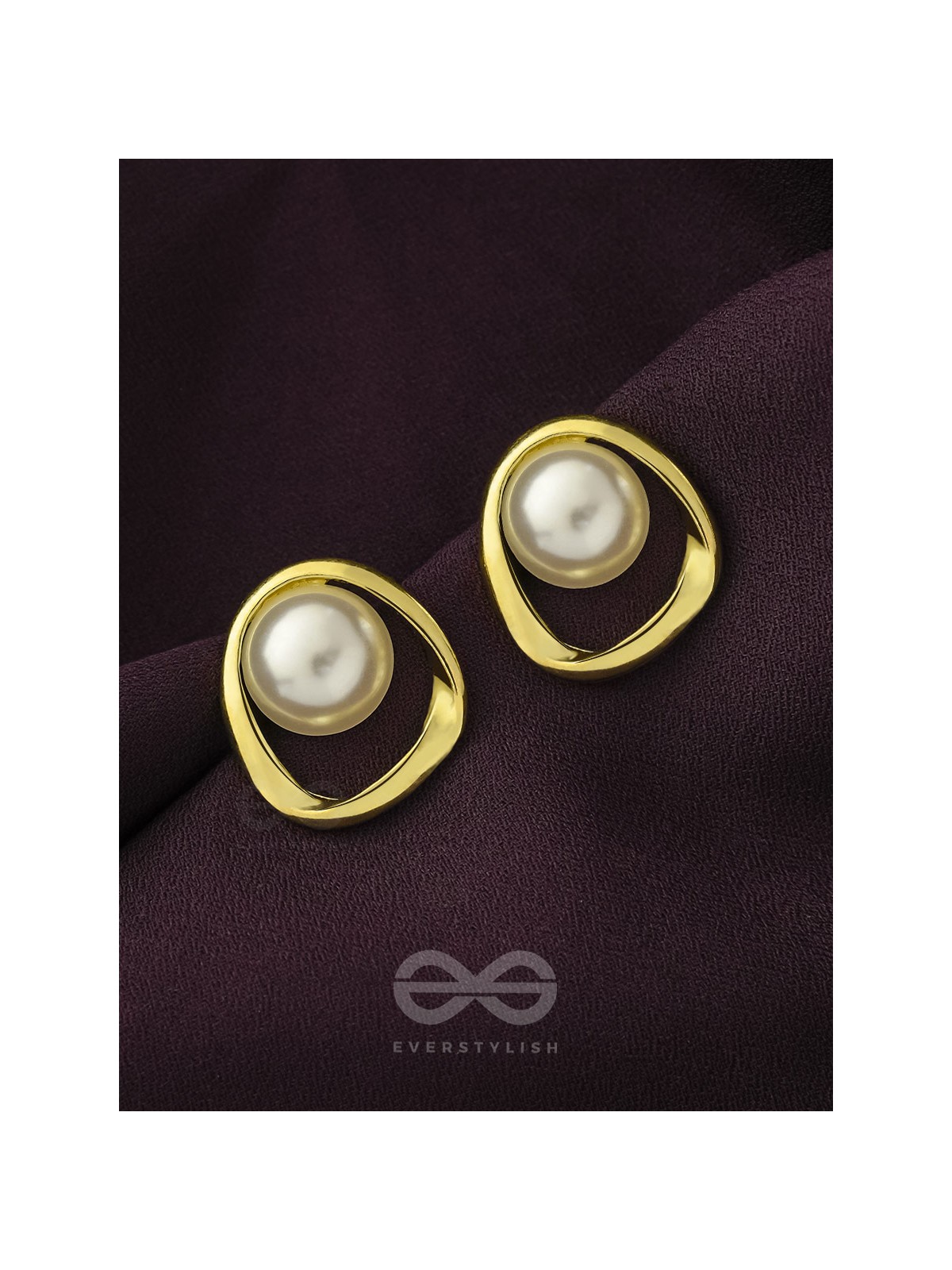 The Moon Orbit- Golden Pearl Earrings