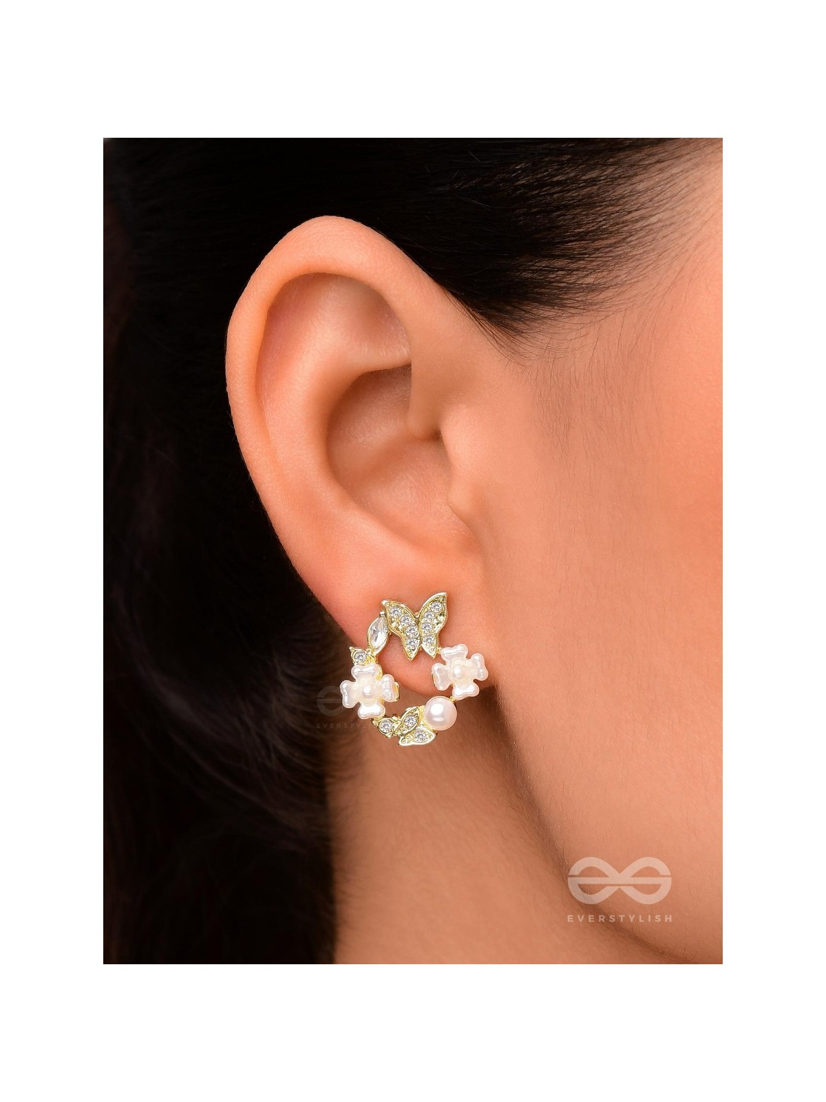  THE PEARLY WREATH- GOLDEN PEARL and Rhinestones EARRINGS