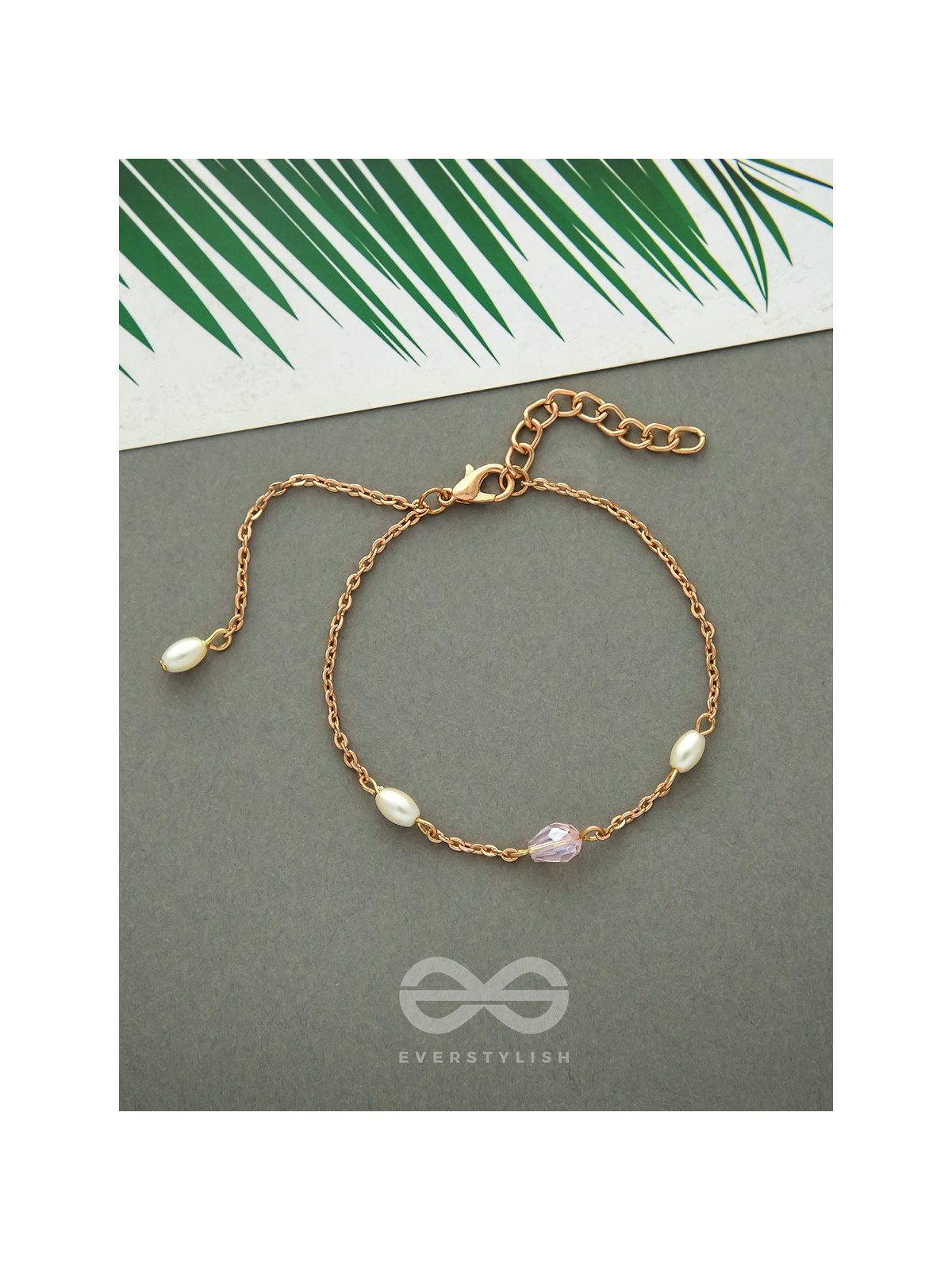 The Sunlit Beach- Pearls and Crystal Studded Golden Bracelet