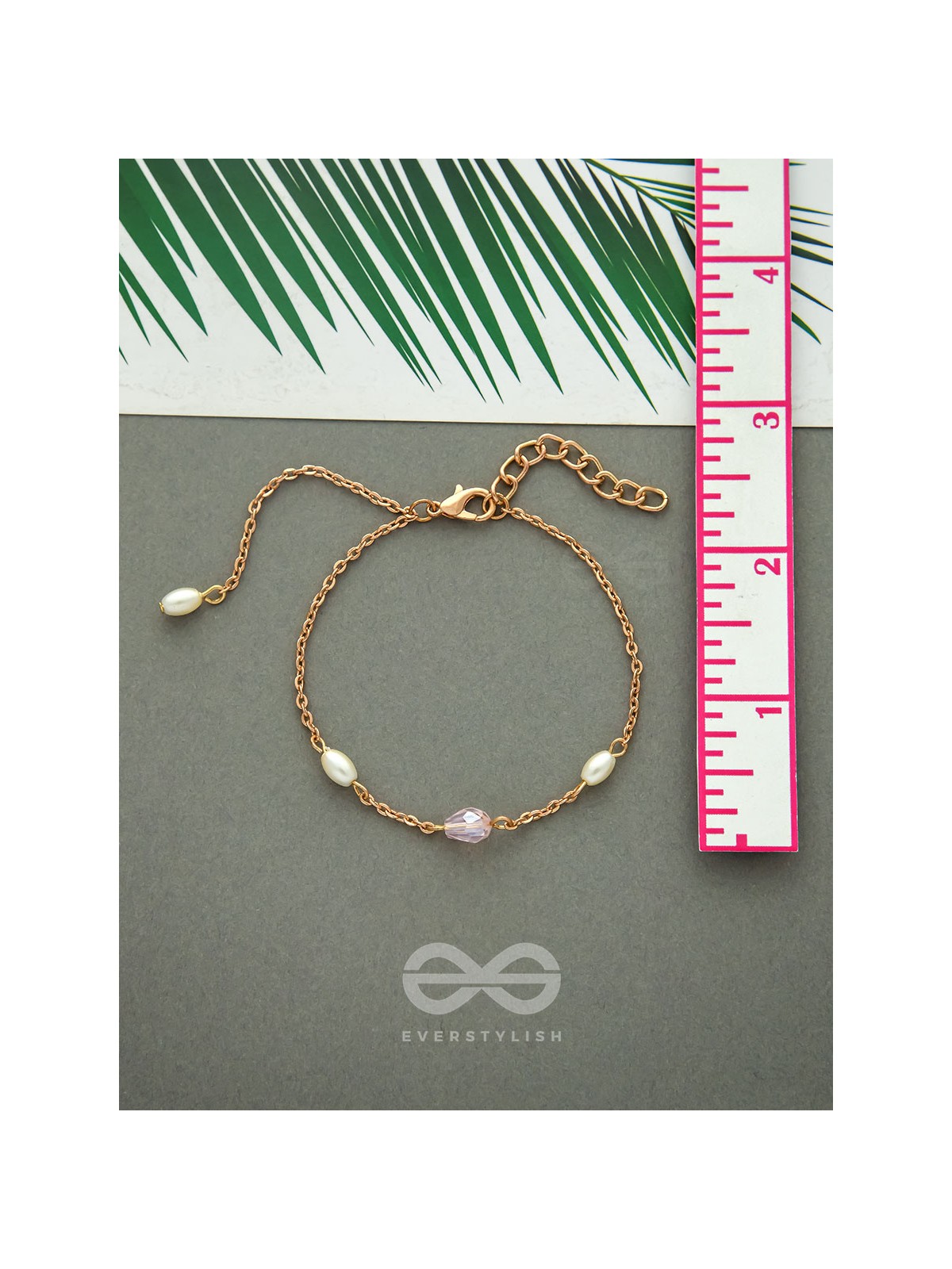 The Sunlit Beach- Pearls and Crystal Studded Golden Bracelet