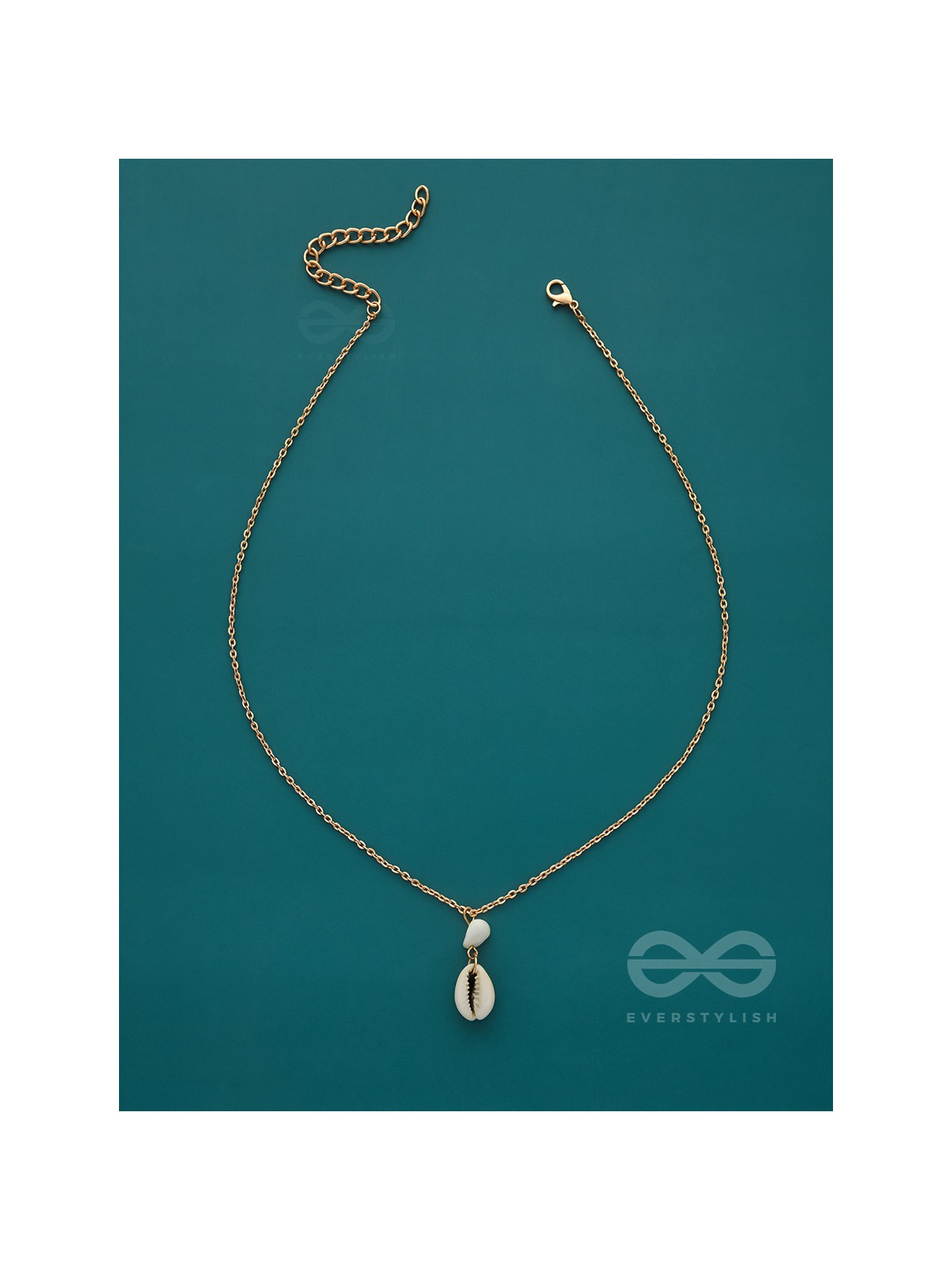 Beach Nostalgia- Golden Seashell Necklace With Anti-Tarnish Coating