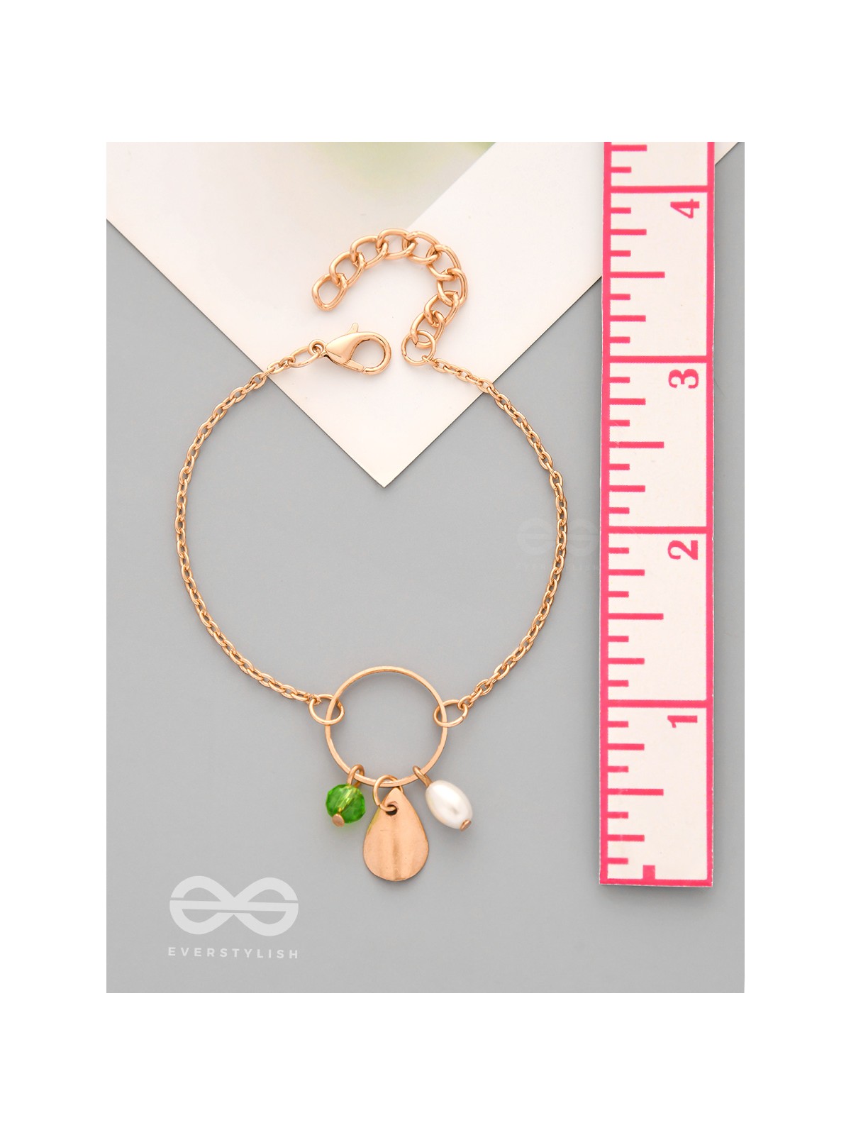 The Trinity Ring- Elegant Golden Bracelet