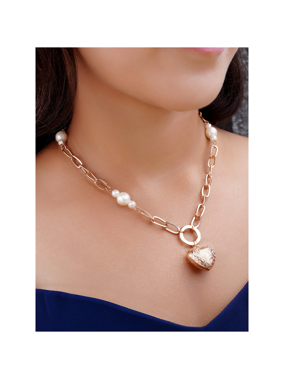 The Heart's Desire- Golden Pearl Necklace