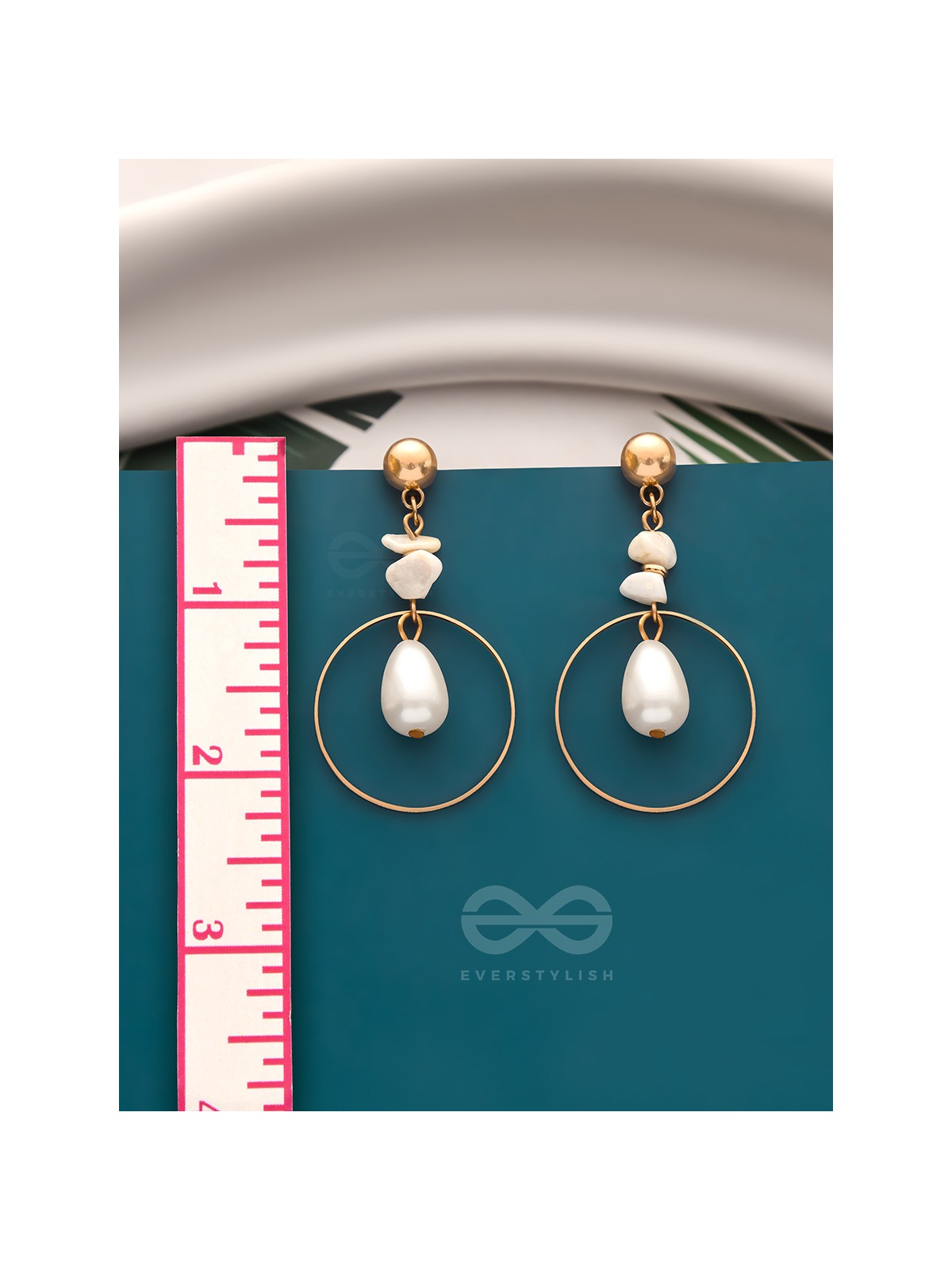 The Lord of the Rings- Golden Pearl Earrings