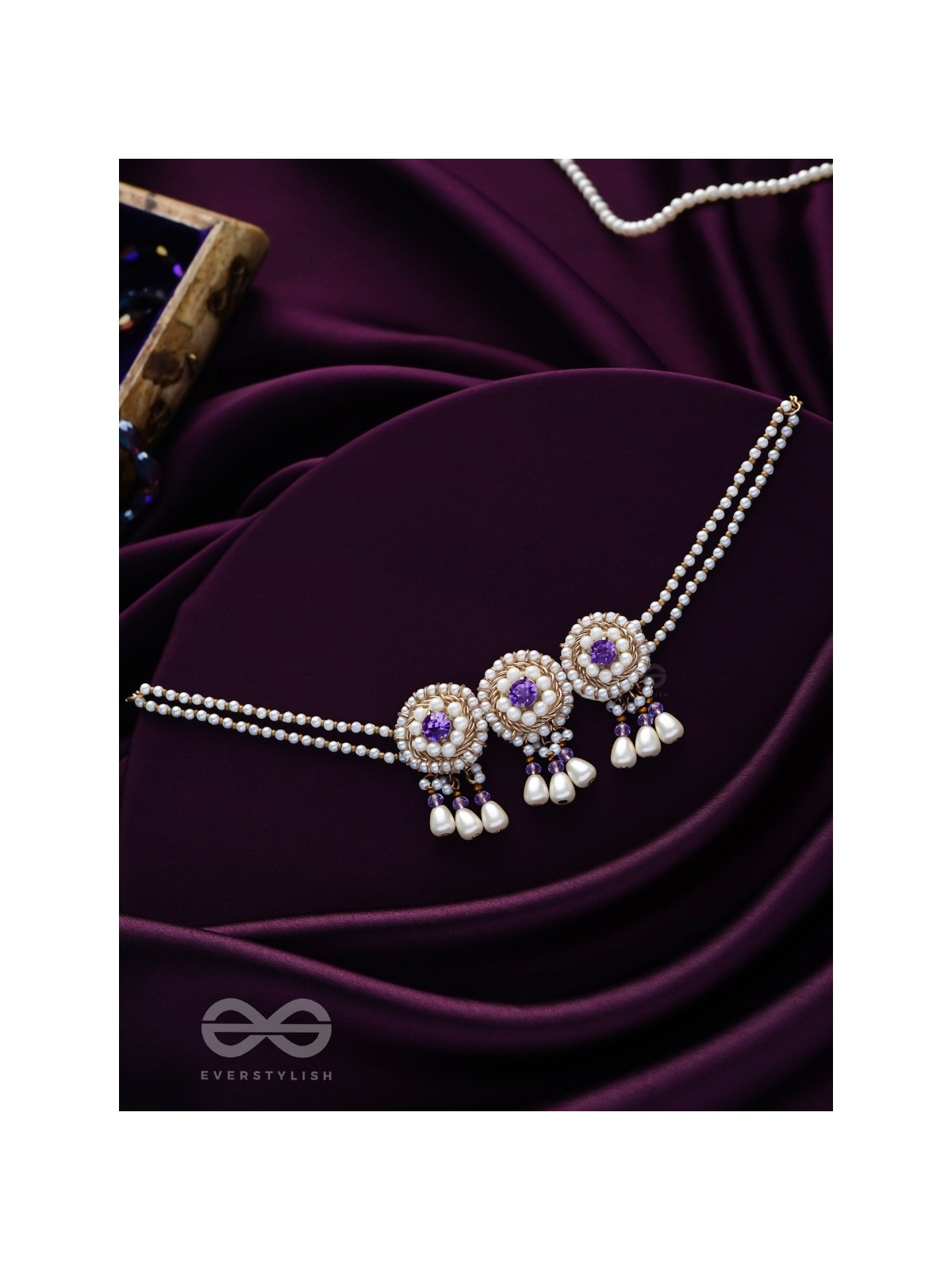 Prasidika- The Beautiful Garden- Stones and Pearls Embroidered Necklace