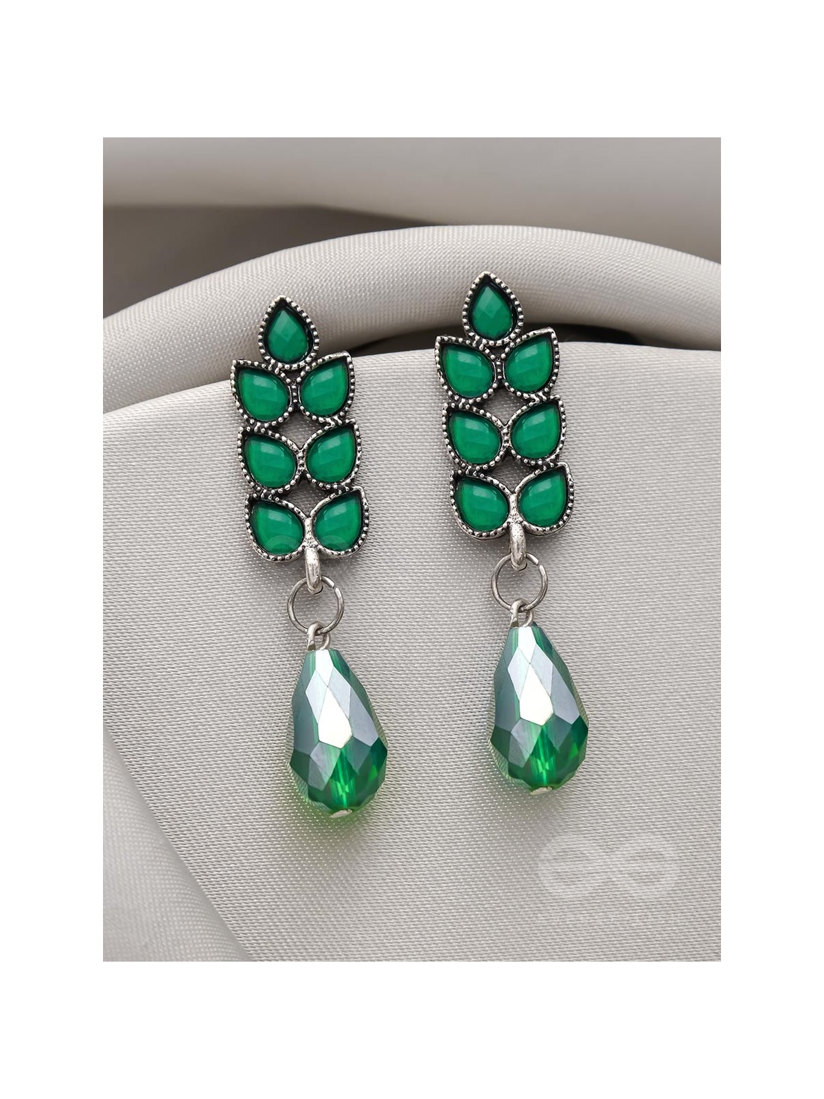 THE GRAPEVINE- EMBELLISHED OXIDIZED EARRINGS (Emerald Green)