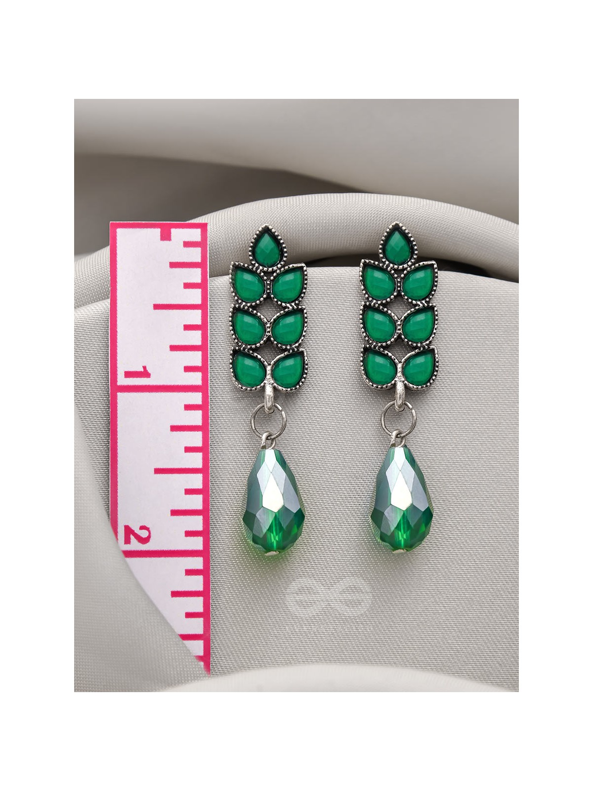 THE GRAPEVINE- EMBELLISHED OXIDIZED EARRINGS (Emerald Green)