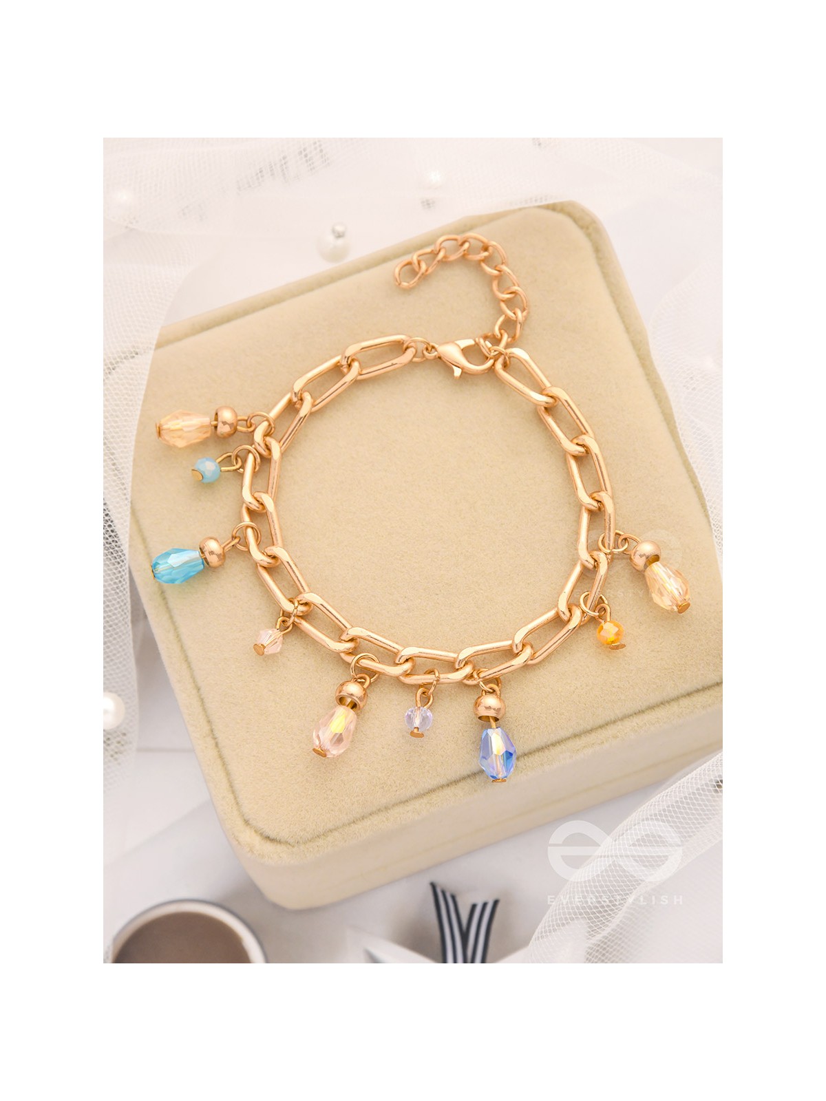 Catch the Sun- Golden Glass Beads Bracelet