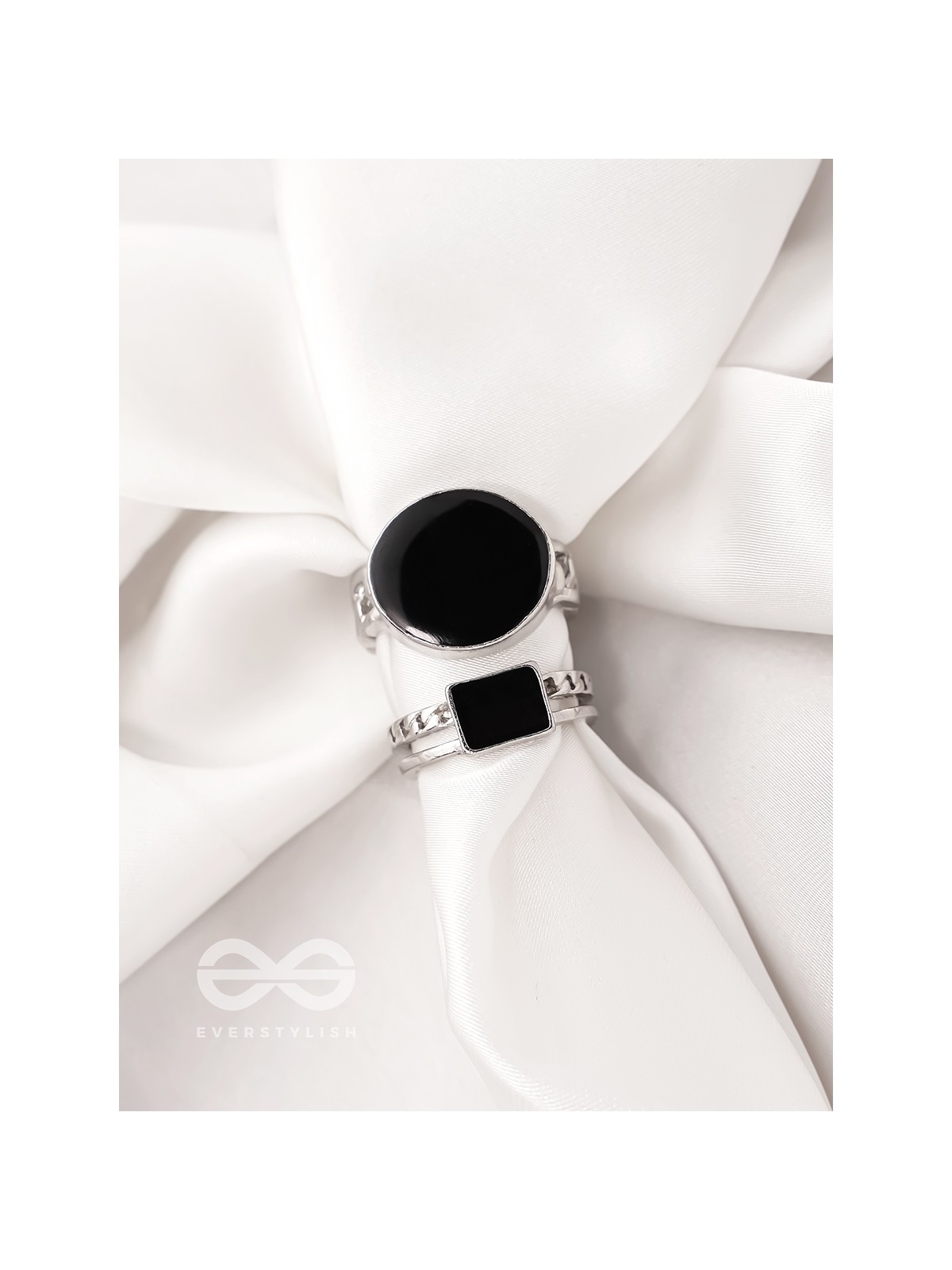 The Ebony Wonders- Set of Two Silver Rings