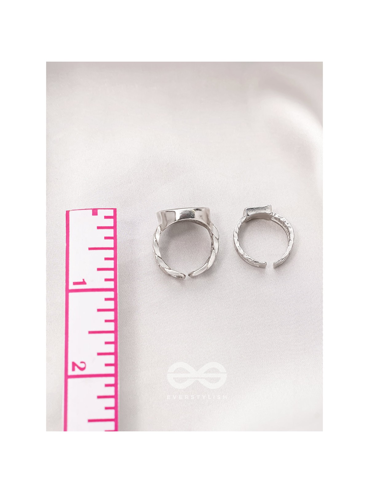 The Ebony Wonders- Set of Two Silver Rings