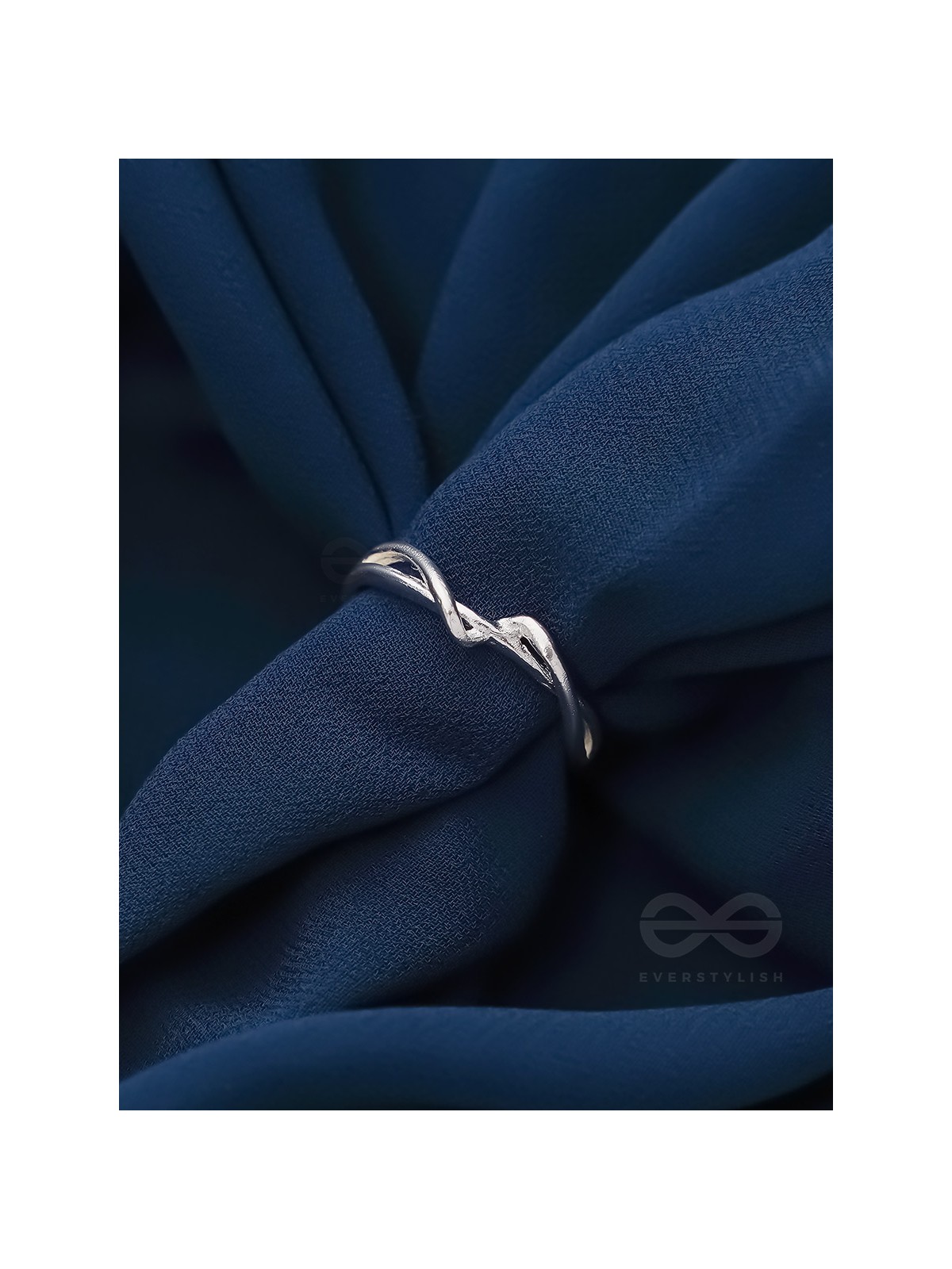 The Twisted Vine- Elegant Silver Ring