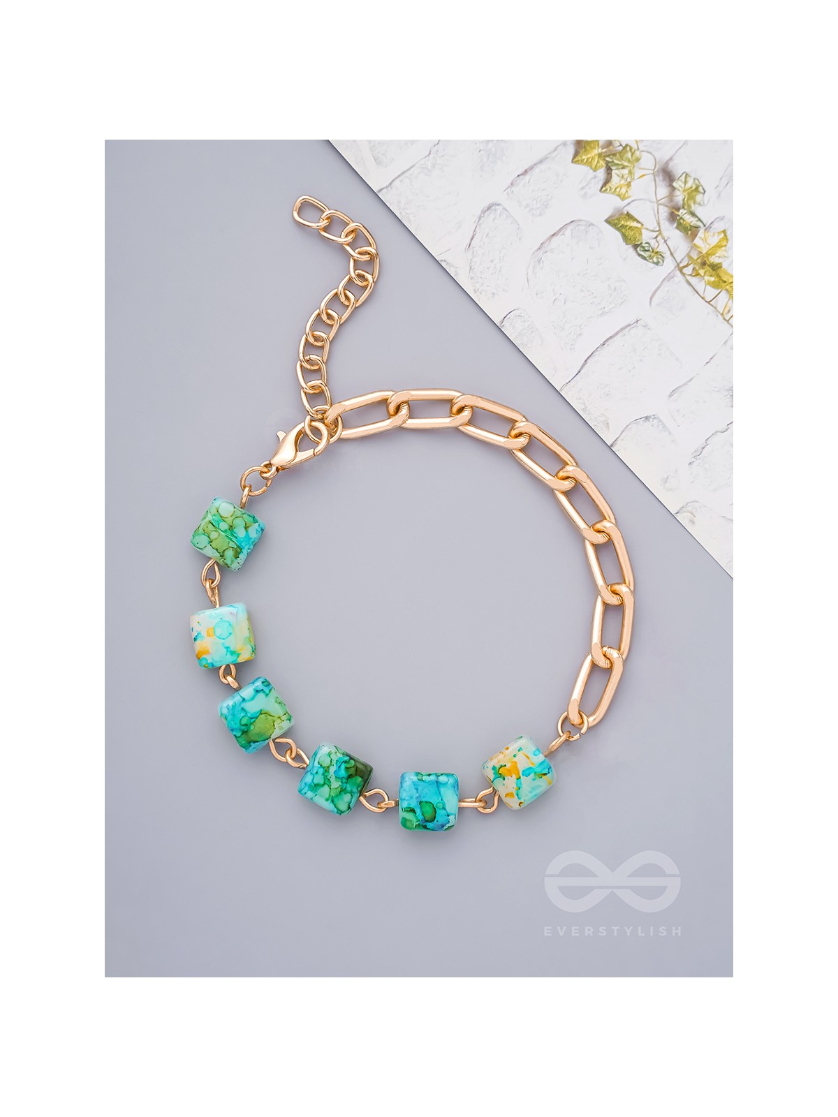 The Ice Maiden- Golden Glass Beads Bracelet