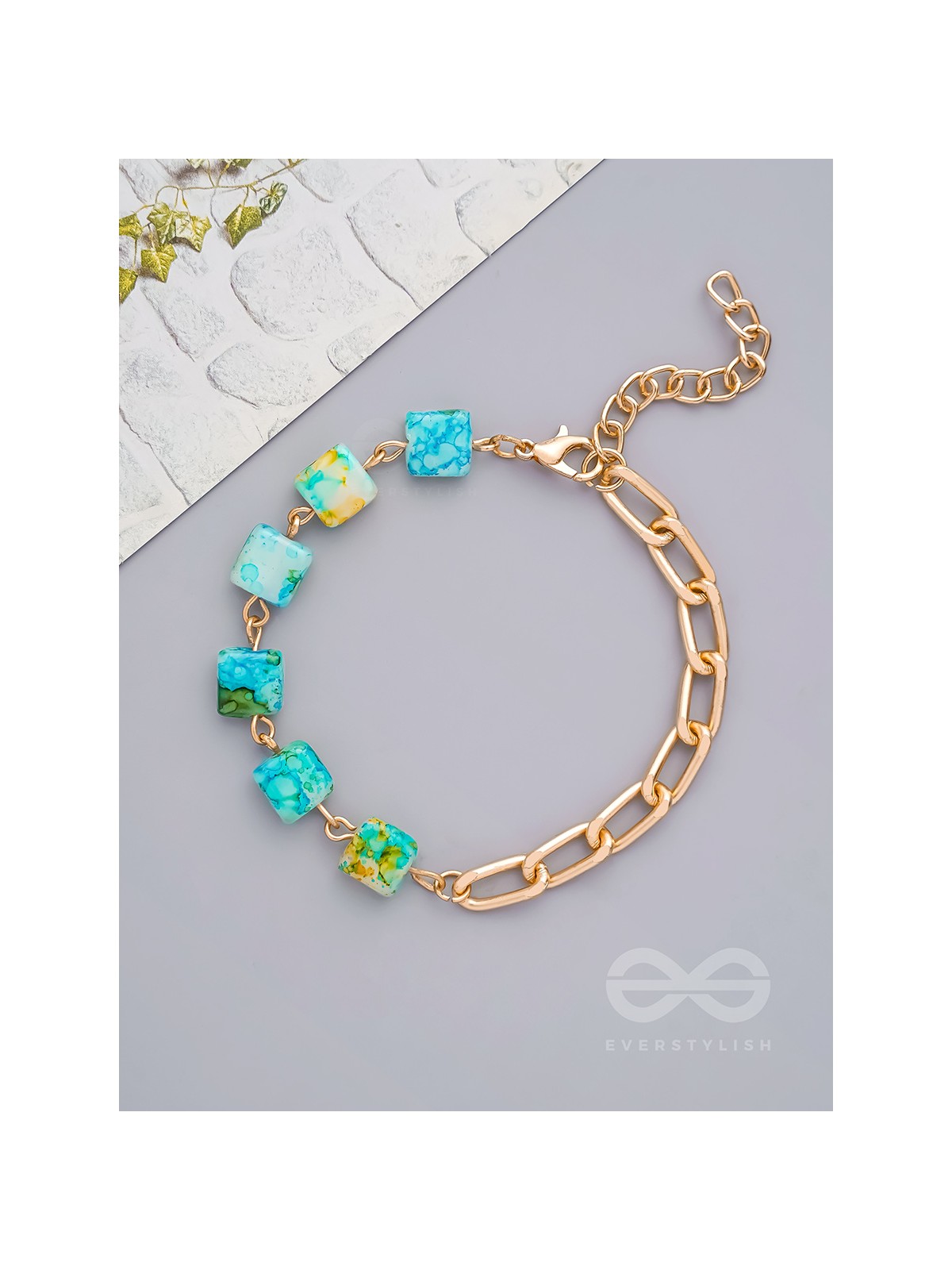 The Ice Maiden- Golden Glass Beads Bracelet
