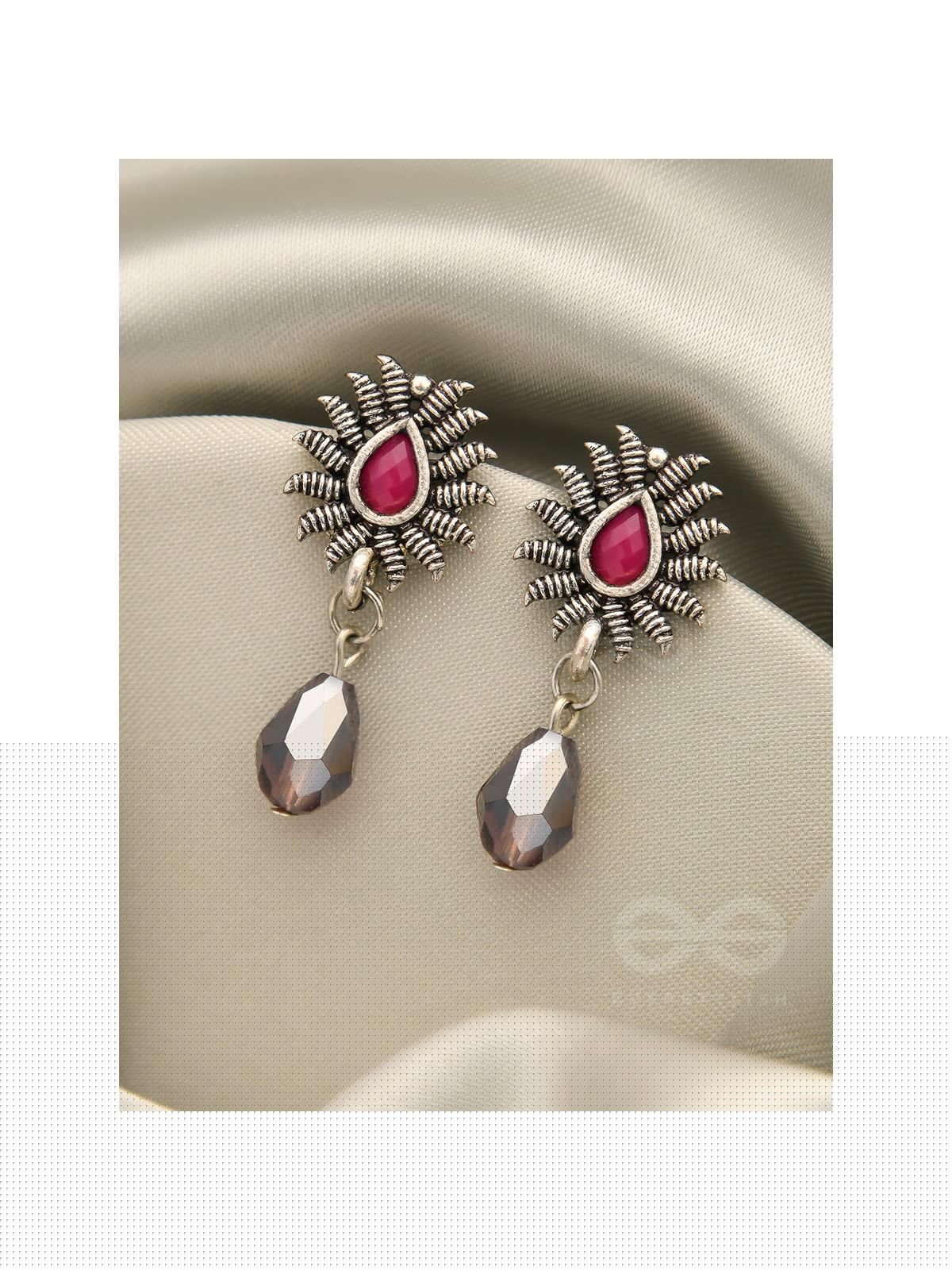 DROPS OF LIGHT- TINY TRINKET EARRINGS (Carmine Red)