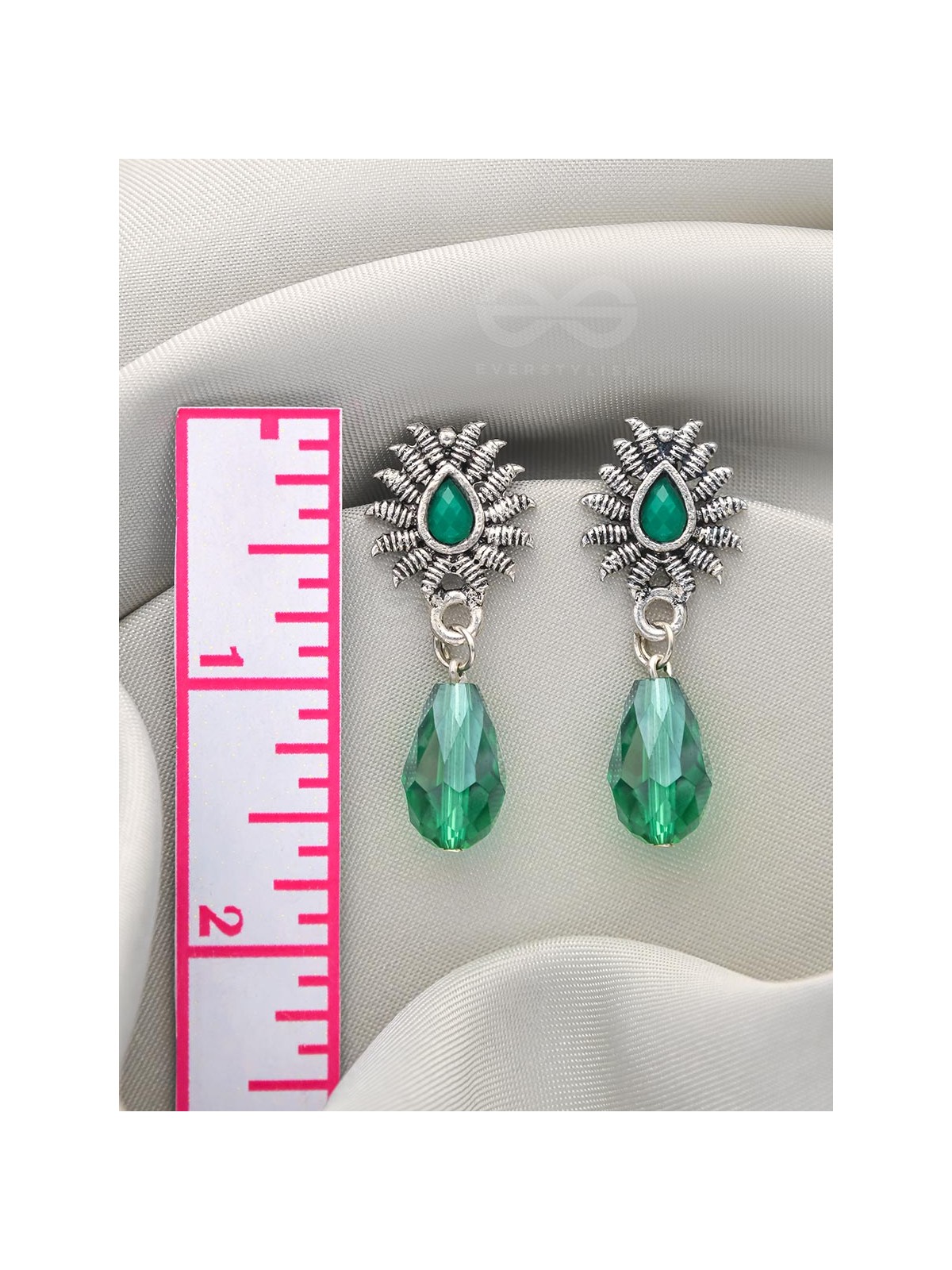 Drops of Light- Tiny Trinket Earrings (Emerald Green)