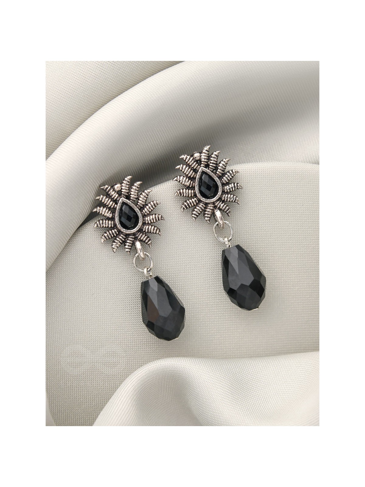 Drops of Light- Tiny Trinket Earrings (Midnight Black)