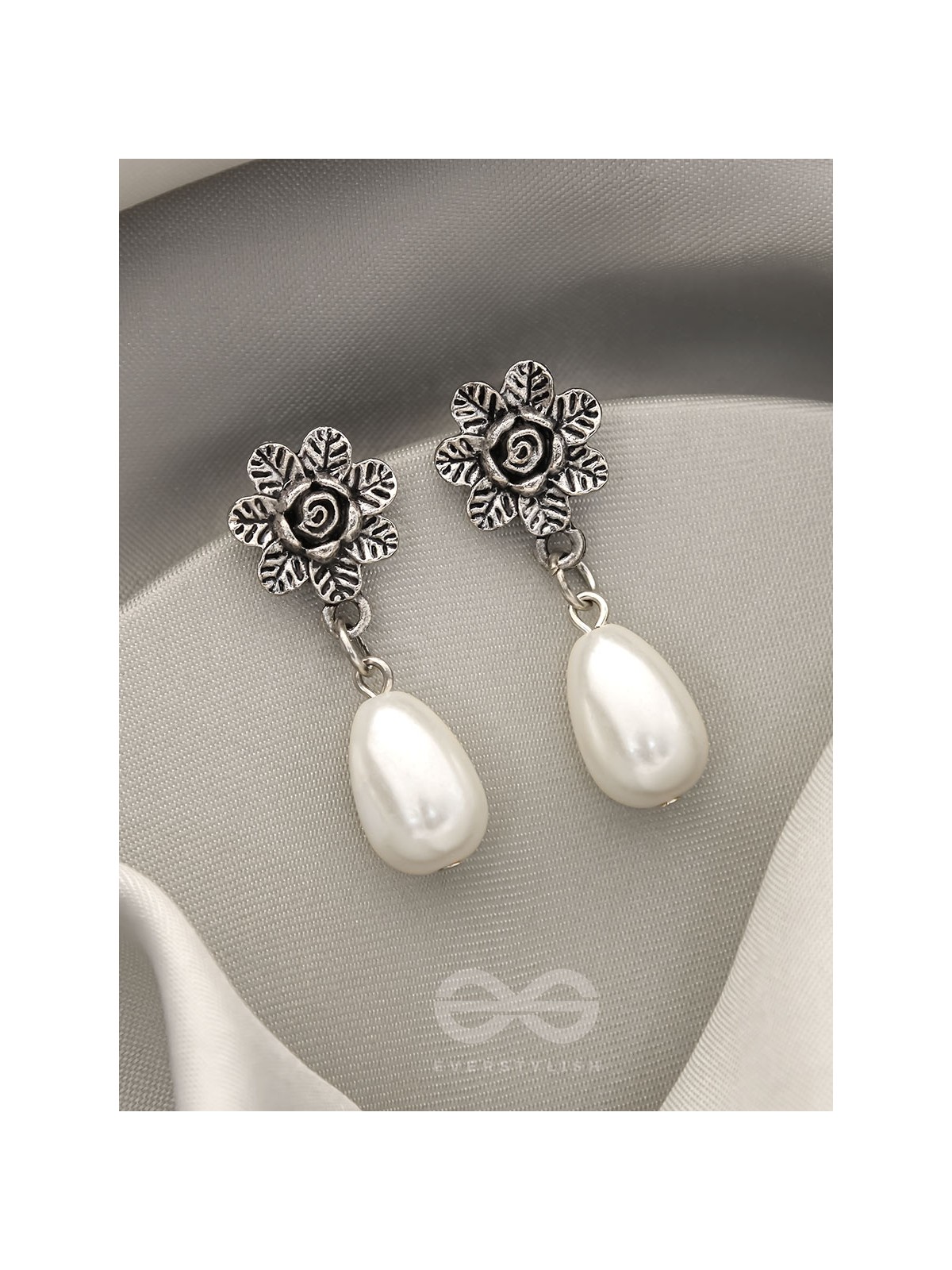 The Frosty Dewdrop- Oxidised Pearl Earrings