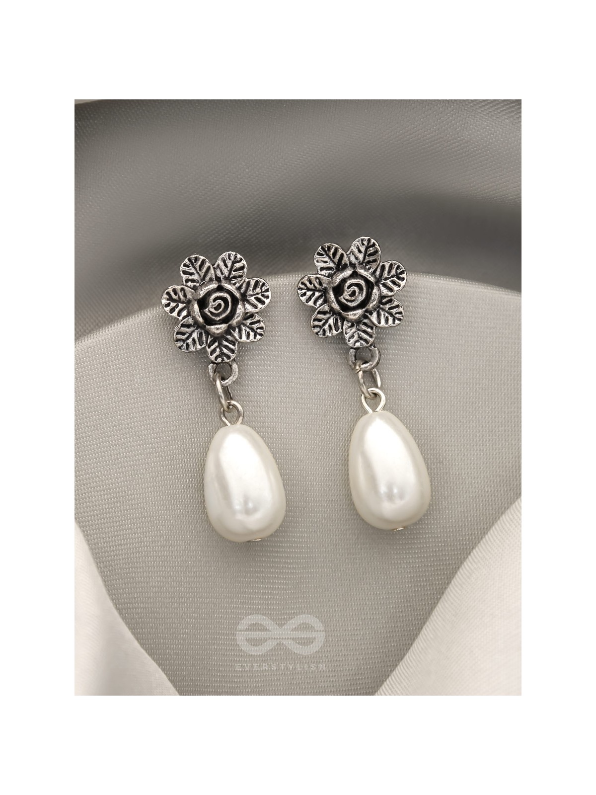 The Frosty Dewdrop- Oxidised Pearl Earrings
