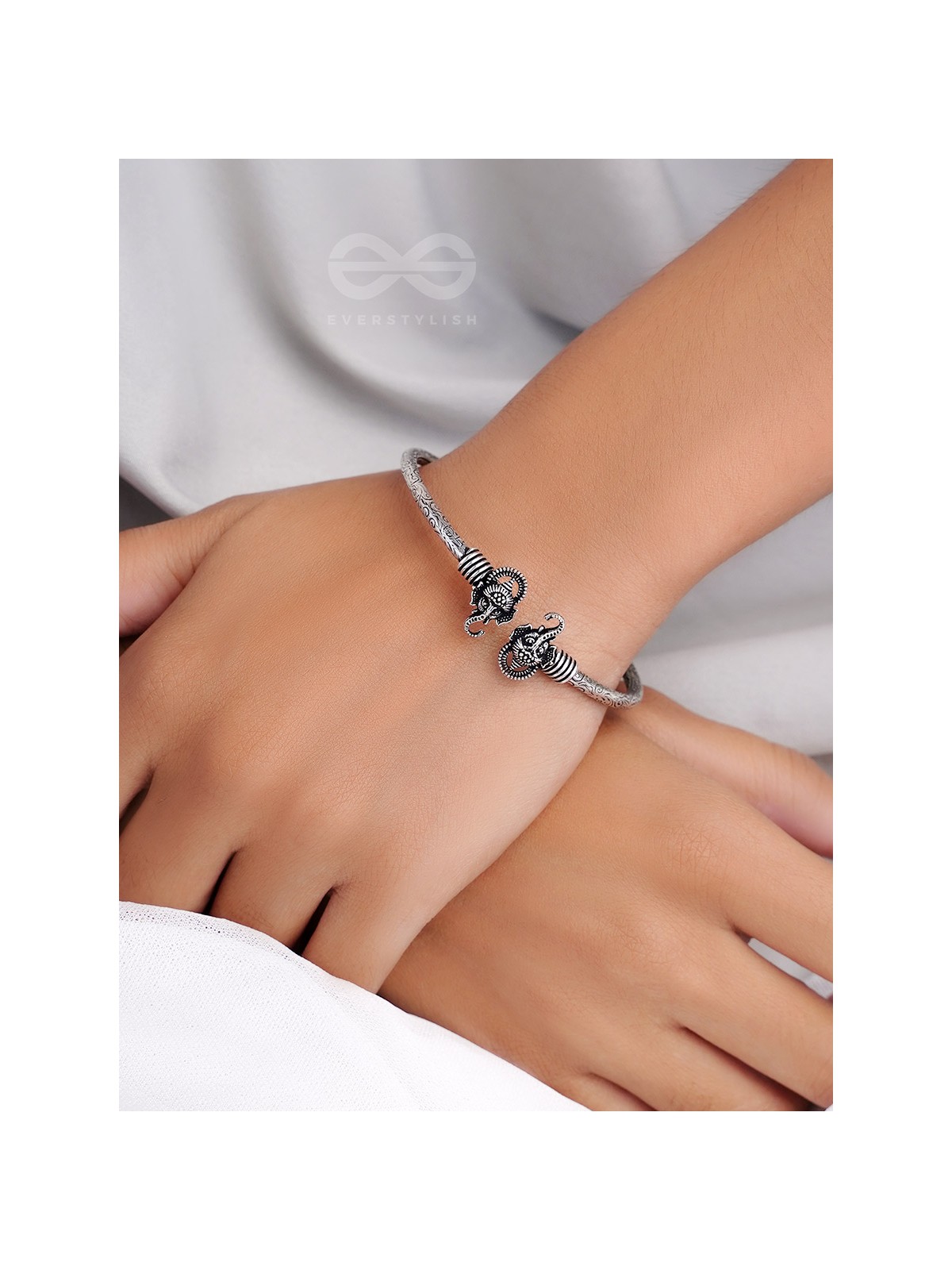 The Divine Delight- Oxidised Bangle Bracelet