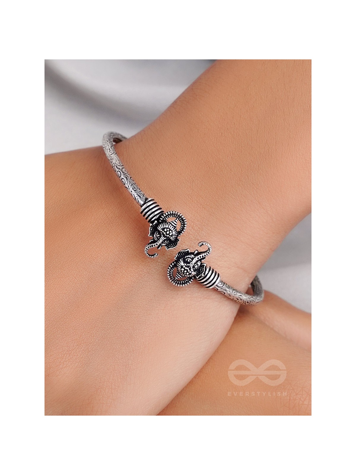 The Divine Delight- Oxidised Bangle Bracelet