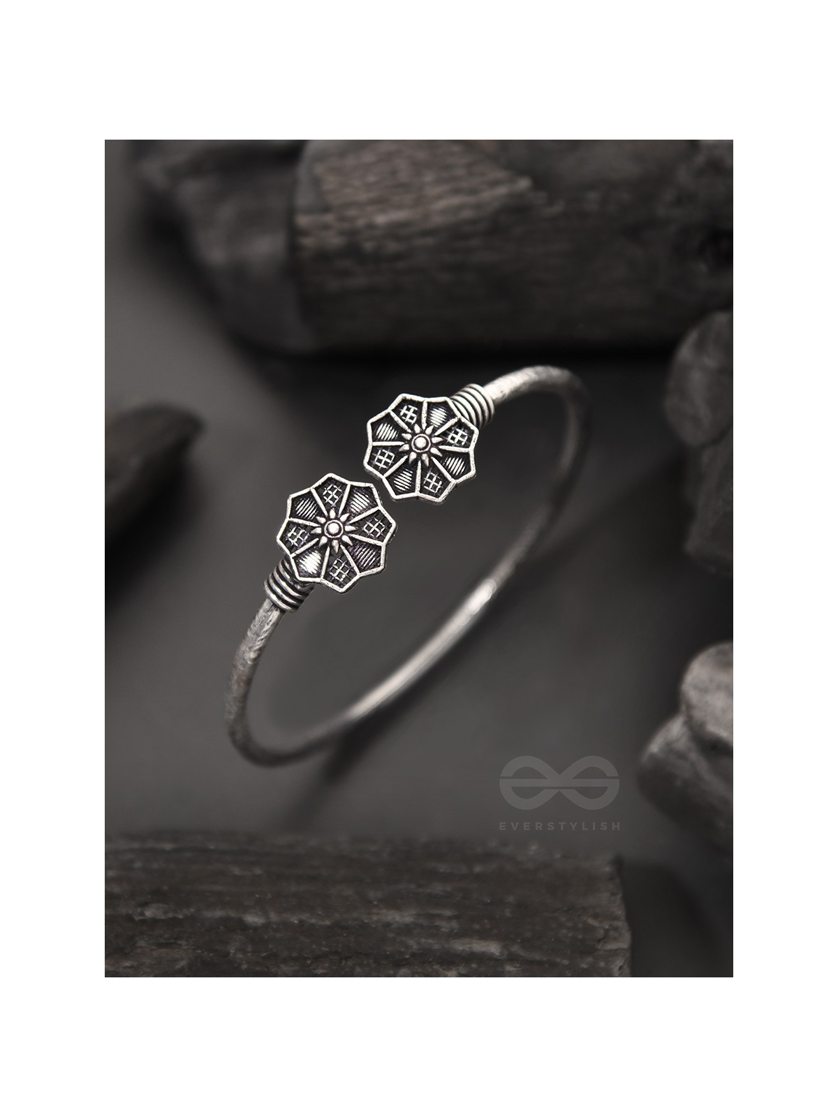 Misty Snowflakes- Oxidised Bangle Bracelet