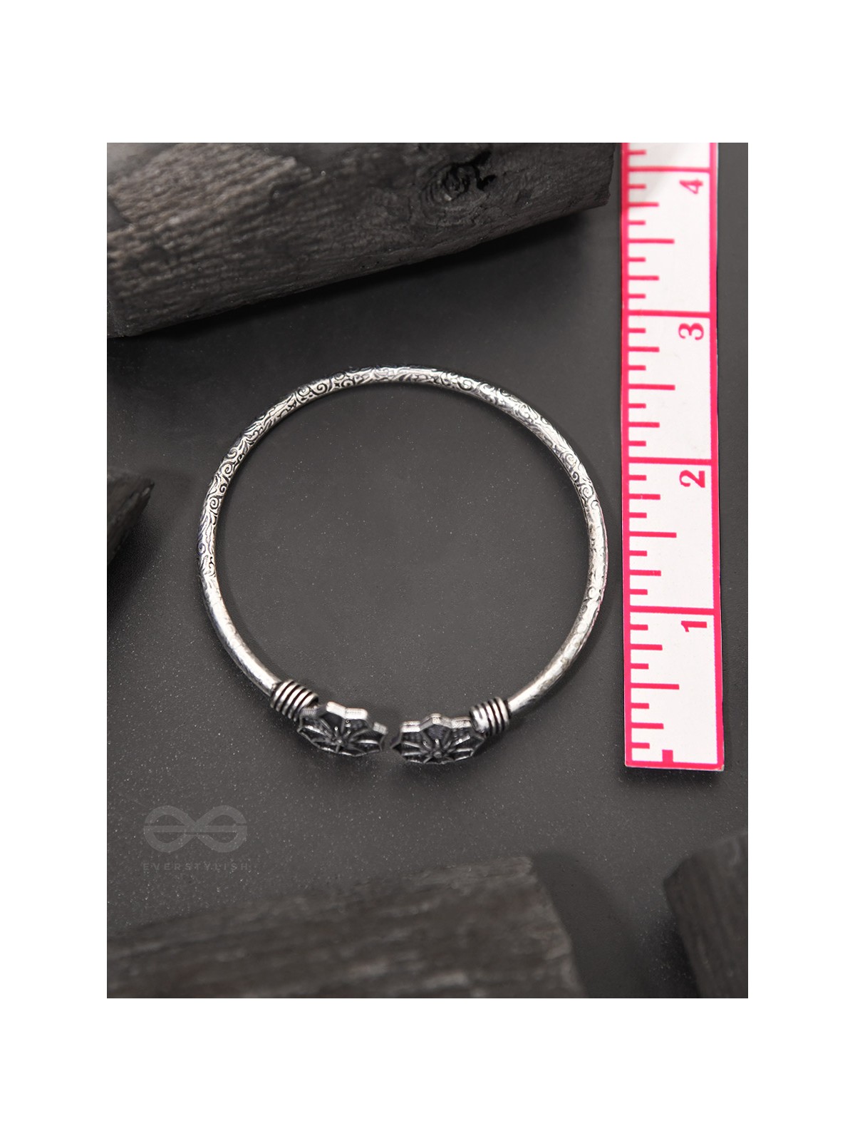 Misty Snowflakes- Oxidised Bangle Bracelet