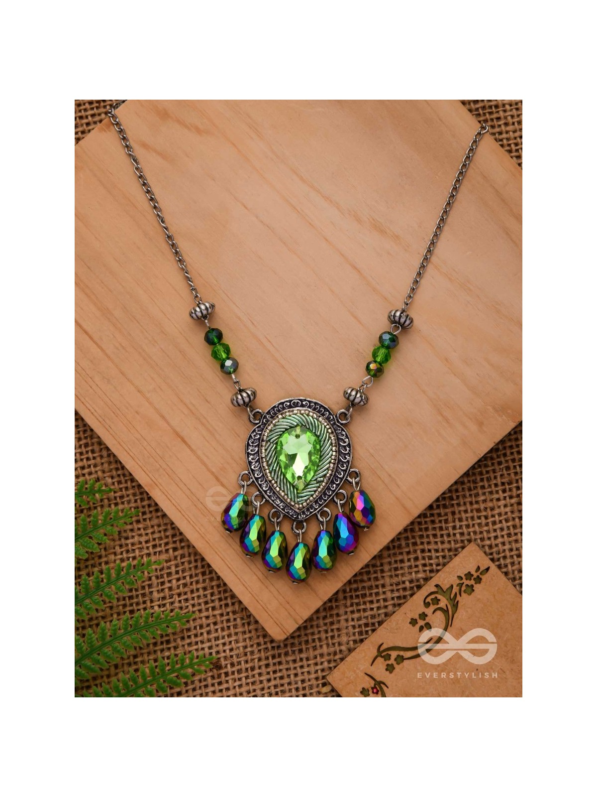 Peshana- The Gorgeous Trinket- Stone and Glass Beads Embroidered Necklace (Sheen Green)