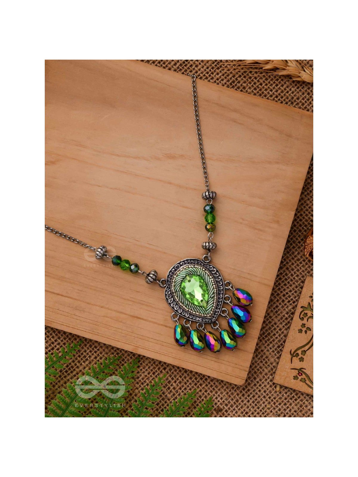 Peshana- The Gorgeous Trinket- Stone and Glass Beads Embroidered Necklace (Sheen Green)