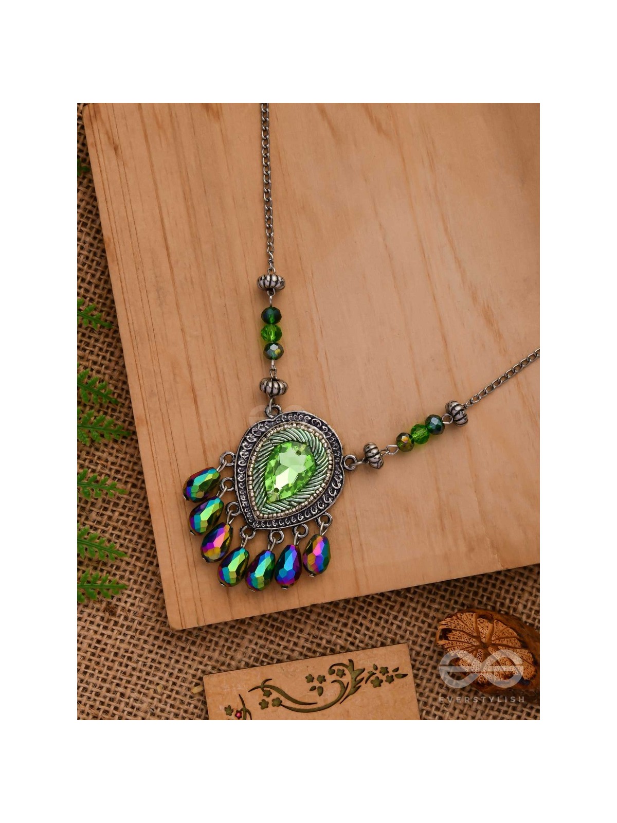 Peshana- The Gorgeous Trinket- Stone and Glass Beads Embroidered Necklace (Sheen Green)