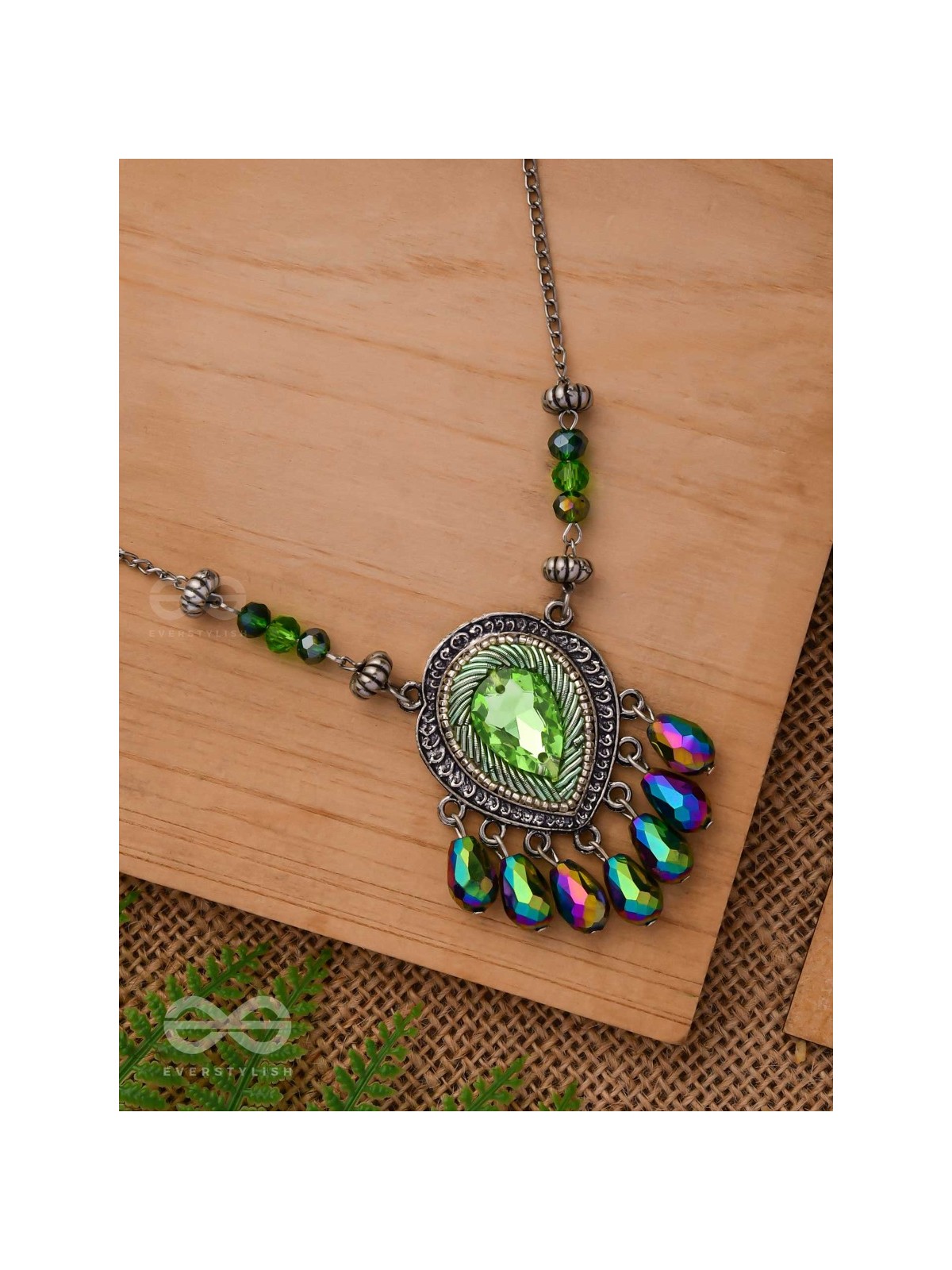 Peshana- The Gorgeous Trinket- Stone and Glass Beads Embroidered Necklace (Sheen Green)
