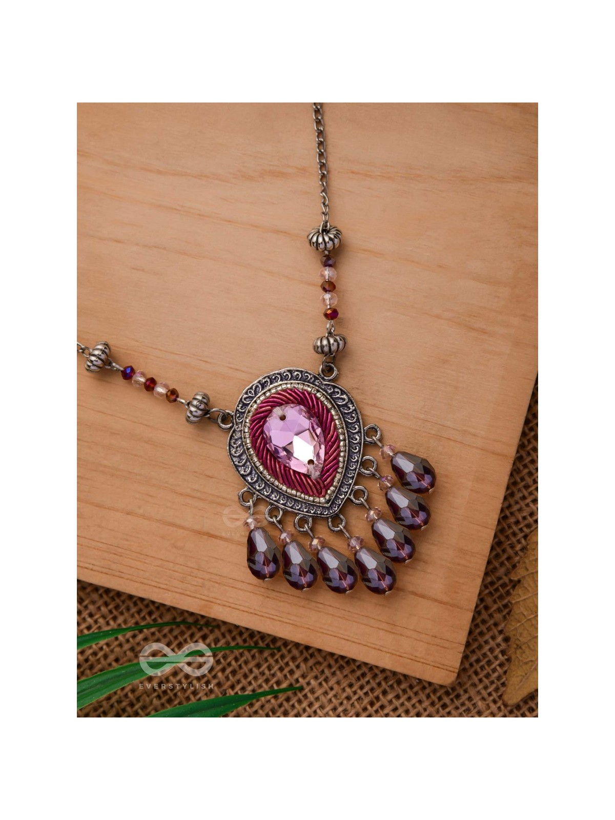 Peshana- The Gorgeous Trinket- Stone and Glass Beads Embroidered Necklace (Orchid Purple)