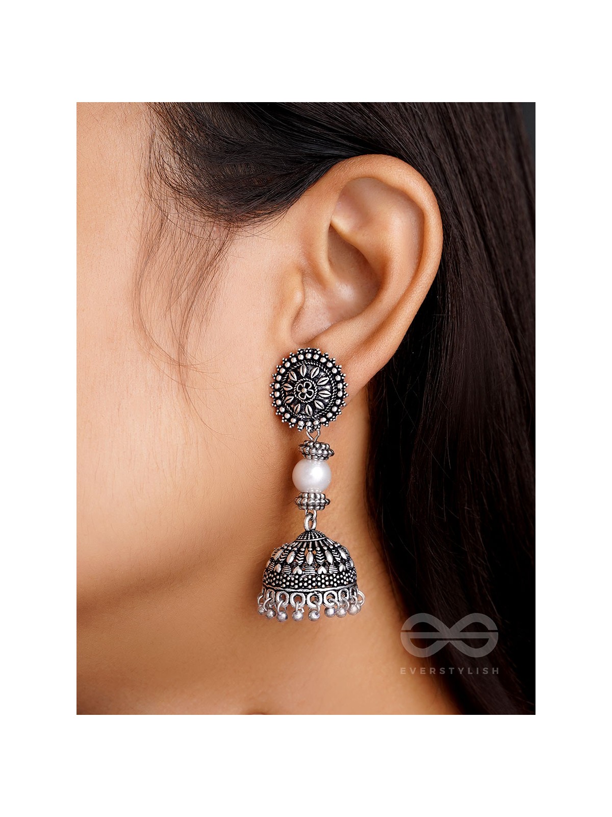 Shadow of Sun- Oxidised Pearl Earrings