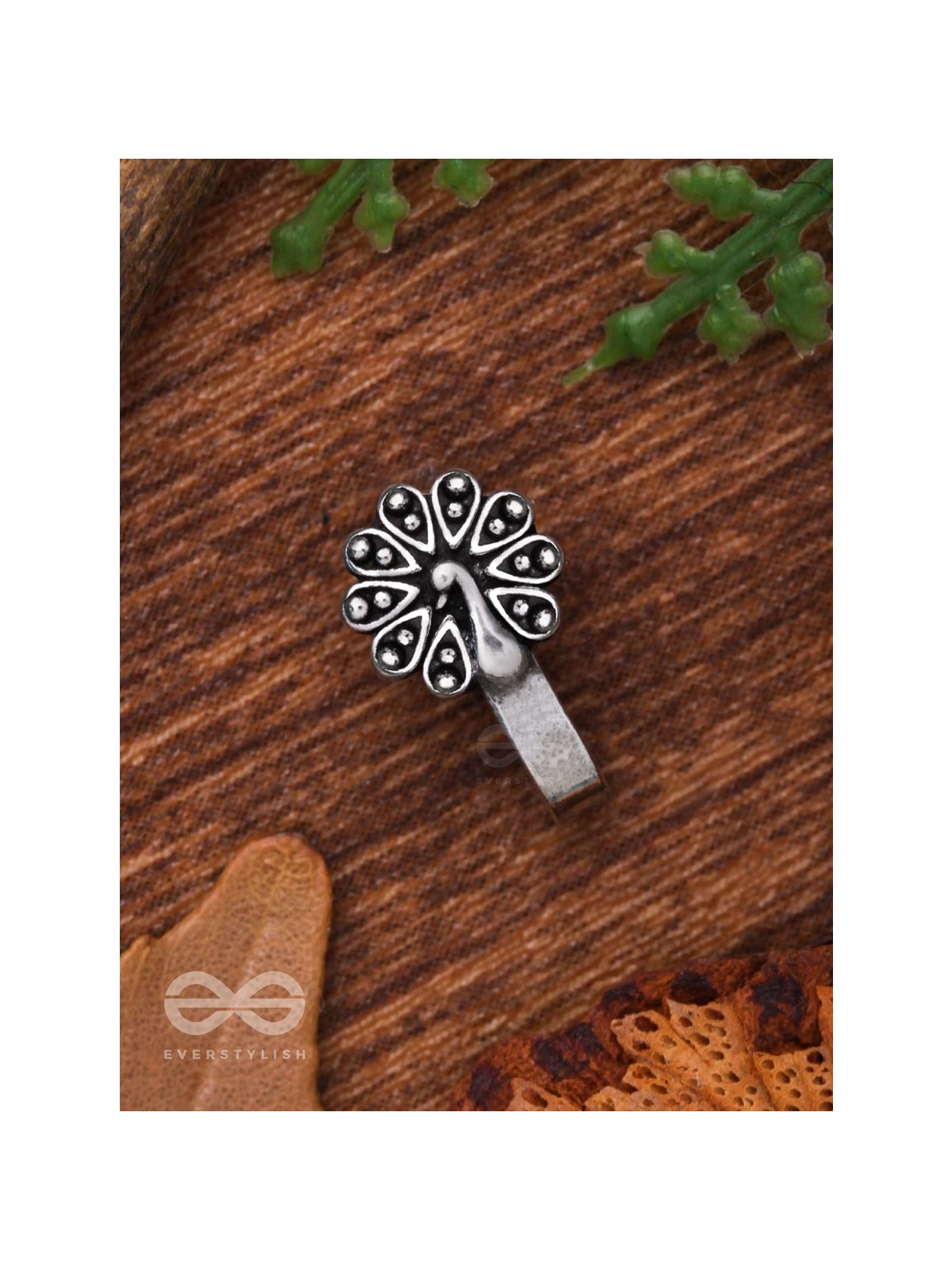 THE DANCING PEACOCK - OXIDISED PRESS-ON NOSEPIN