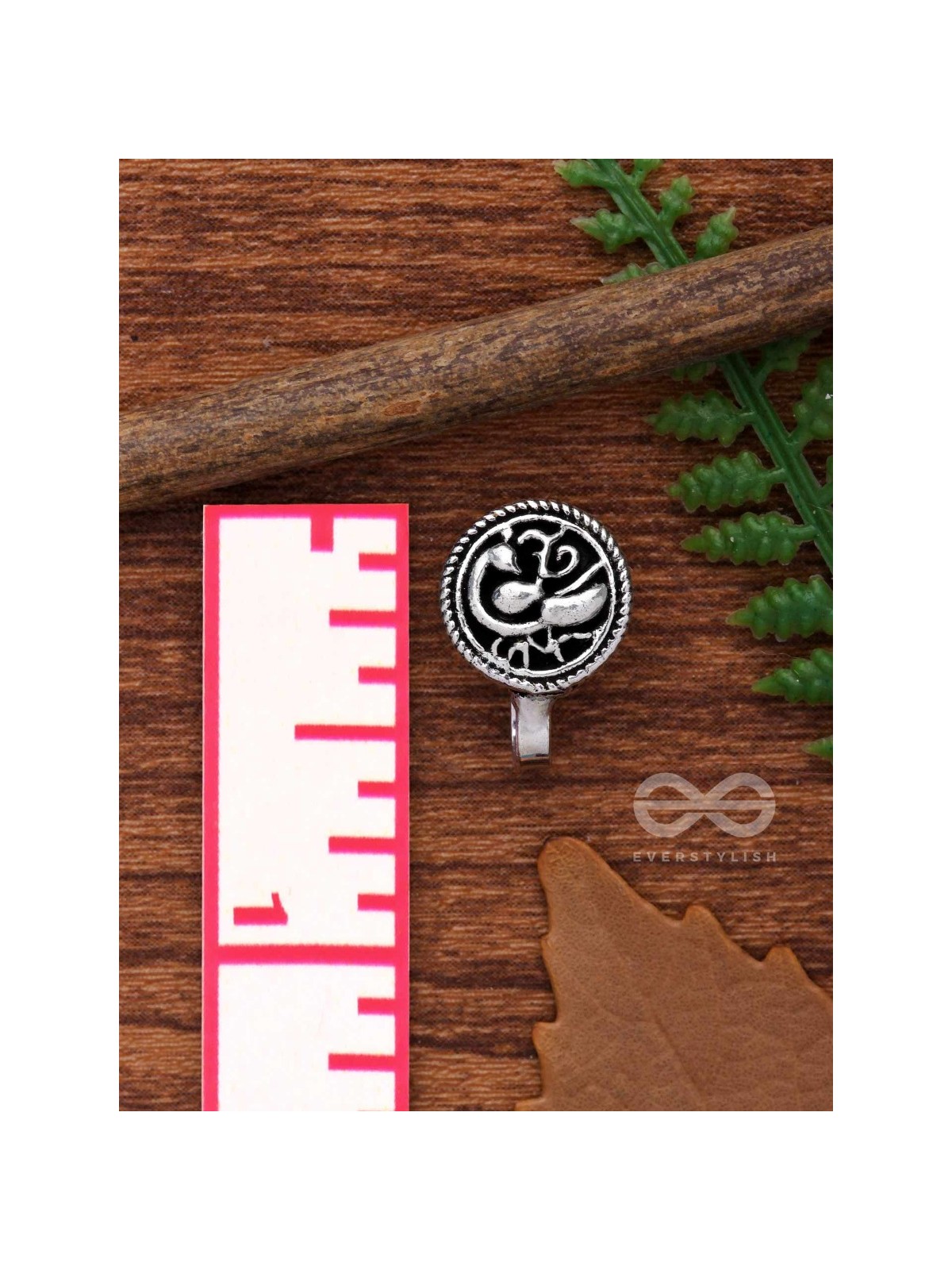 THE MAJESTIC AVIAN - OXIDISED NON-PIERCED NOSERING