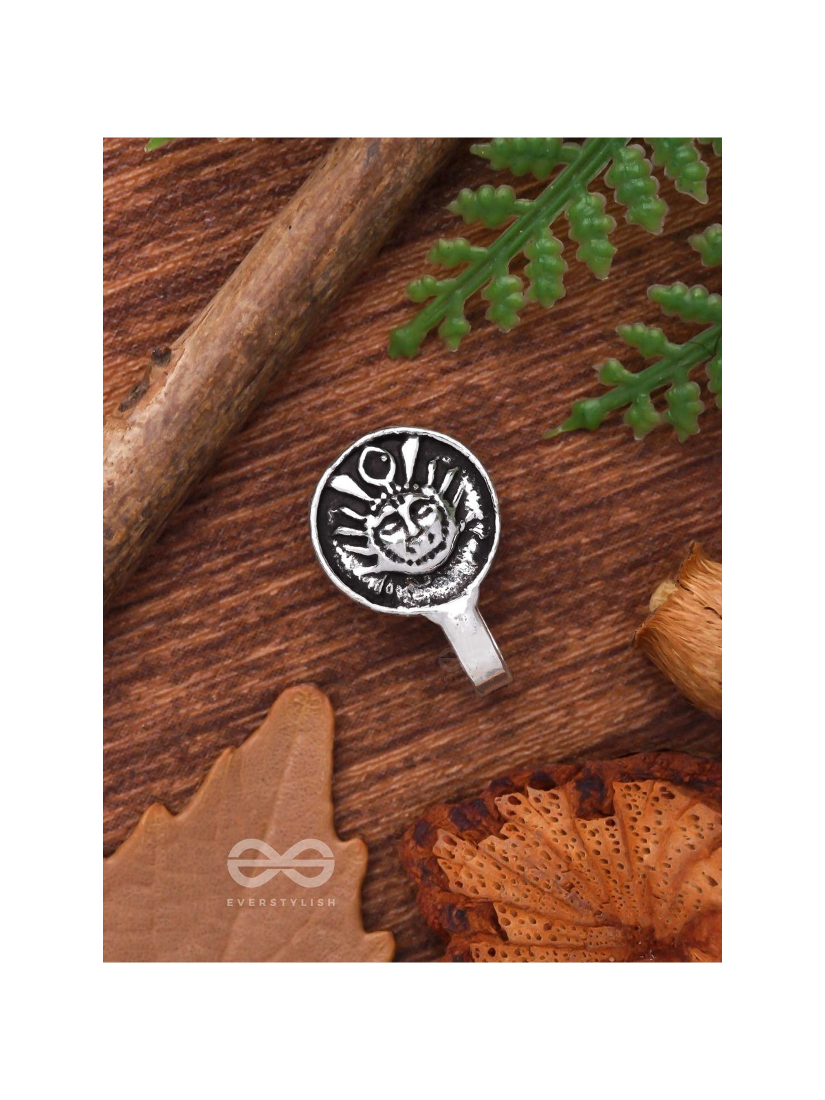 THE DIVINE GRACE - OXIDISED NON-PIERCED NOSERING