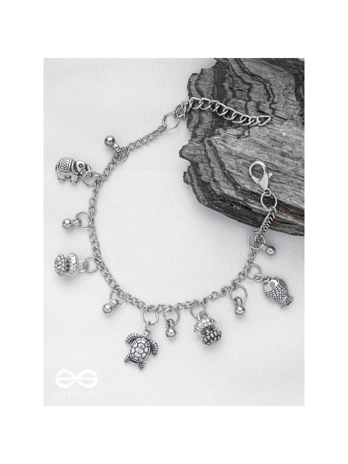 The Regal Elements- Classy Oxidised Bracelet