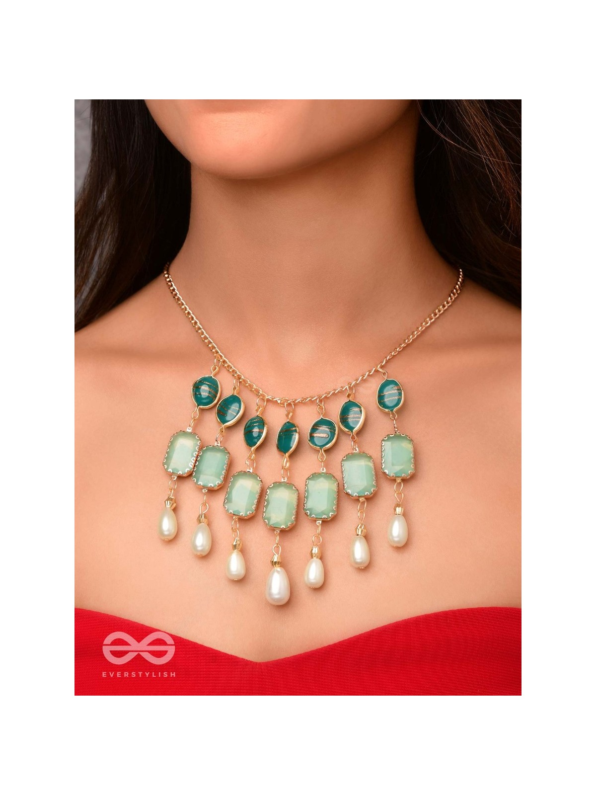 The Royal Grace- Golden Embellished Necklace With Anti-Tarnish Coating