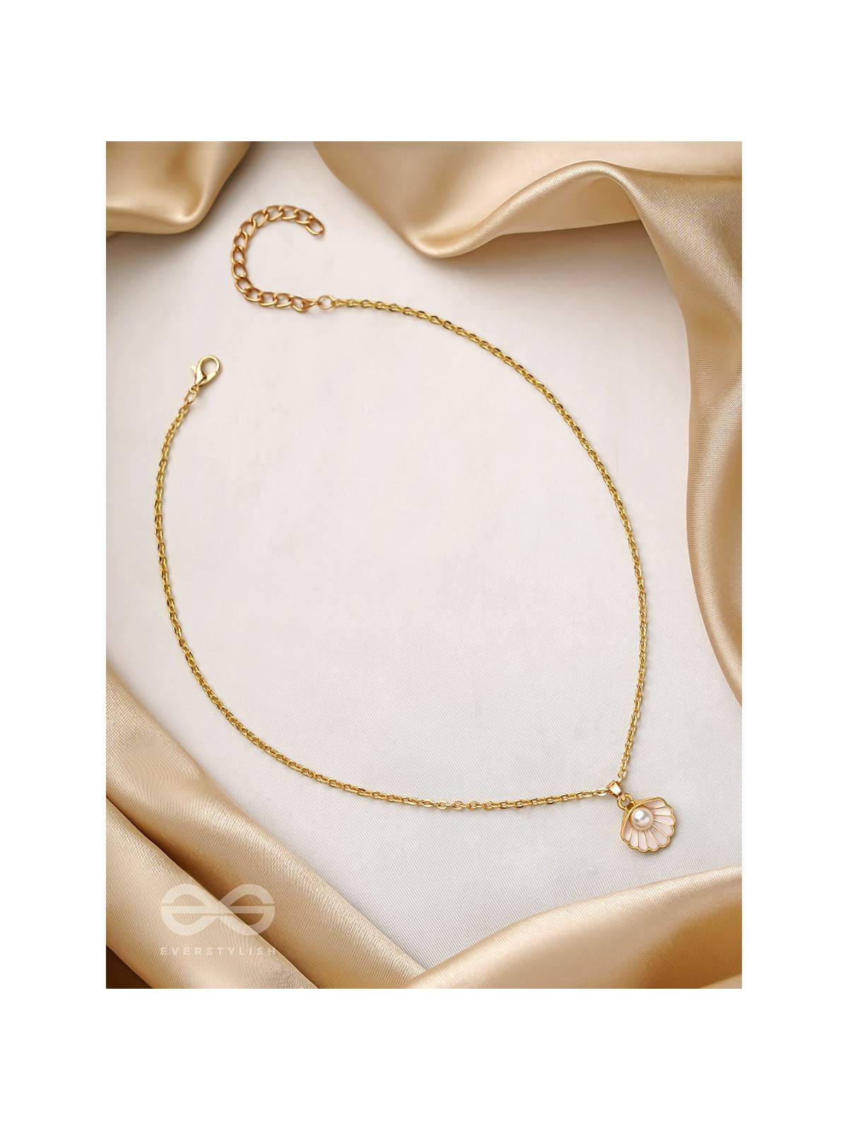 The Shell Stunner- Golden Embellished Necklace With Anti-Tarnish Coating 