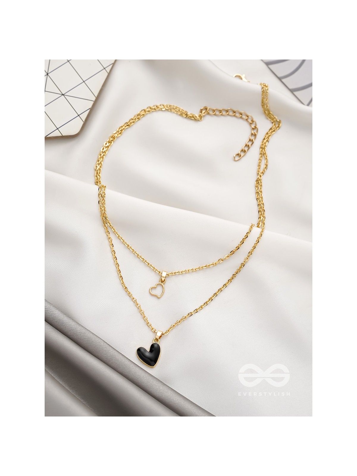 The Heart's Reflection- Golden Embellished Necklace With Anti-Tarnish Coating 