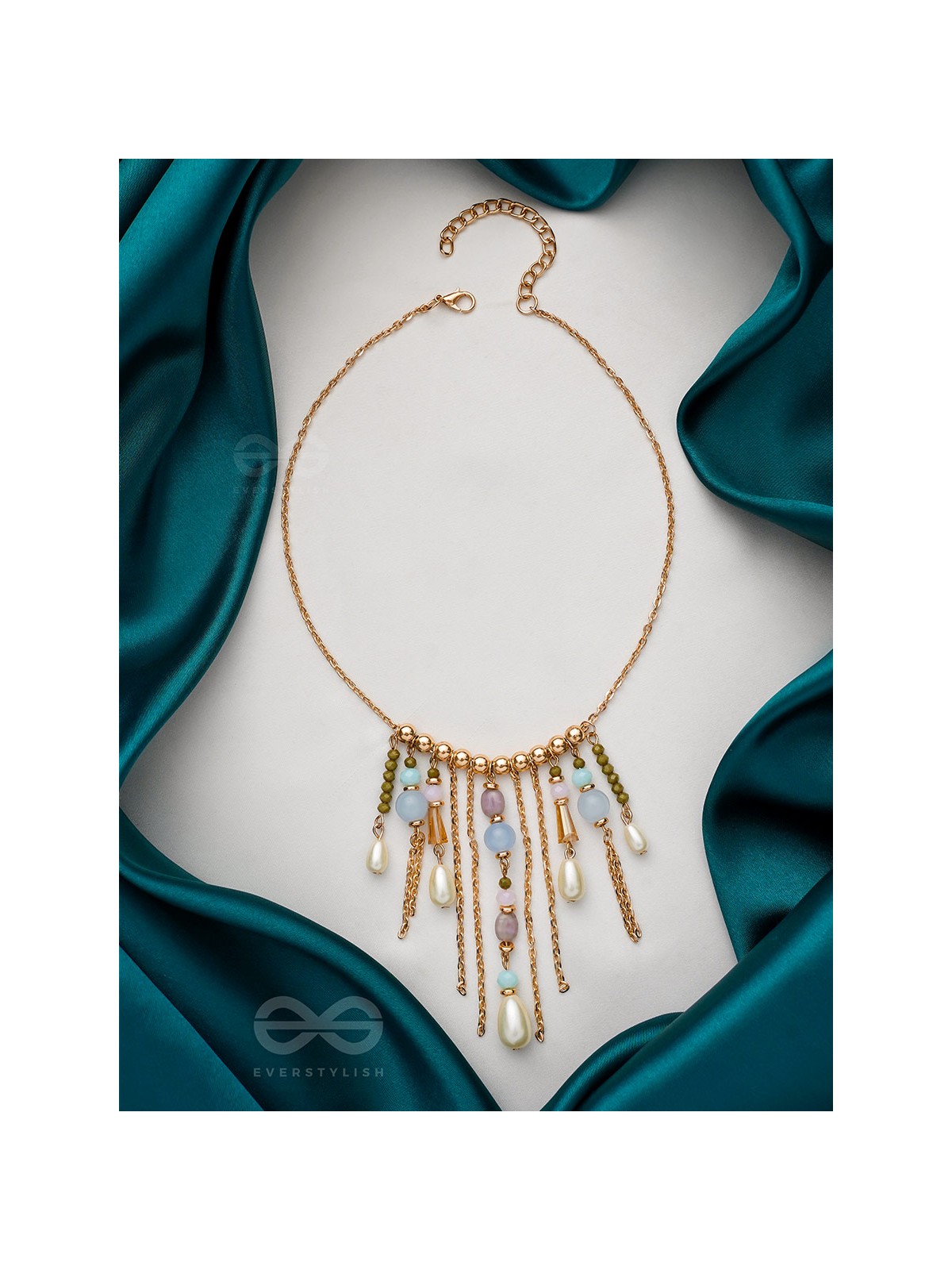 The Scotch Mist- Golden Embellished Necklace With Anti-Tarnish Coating