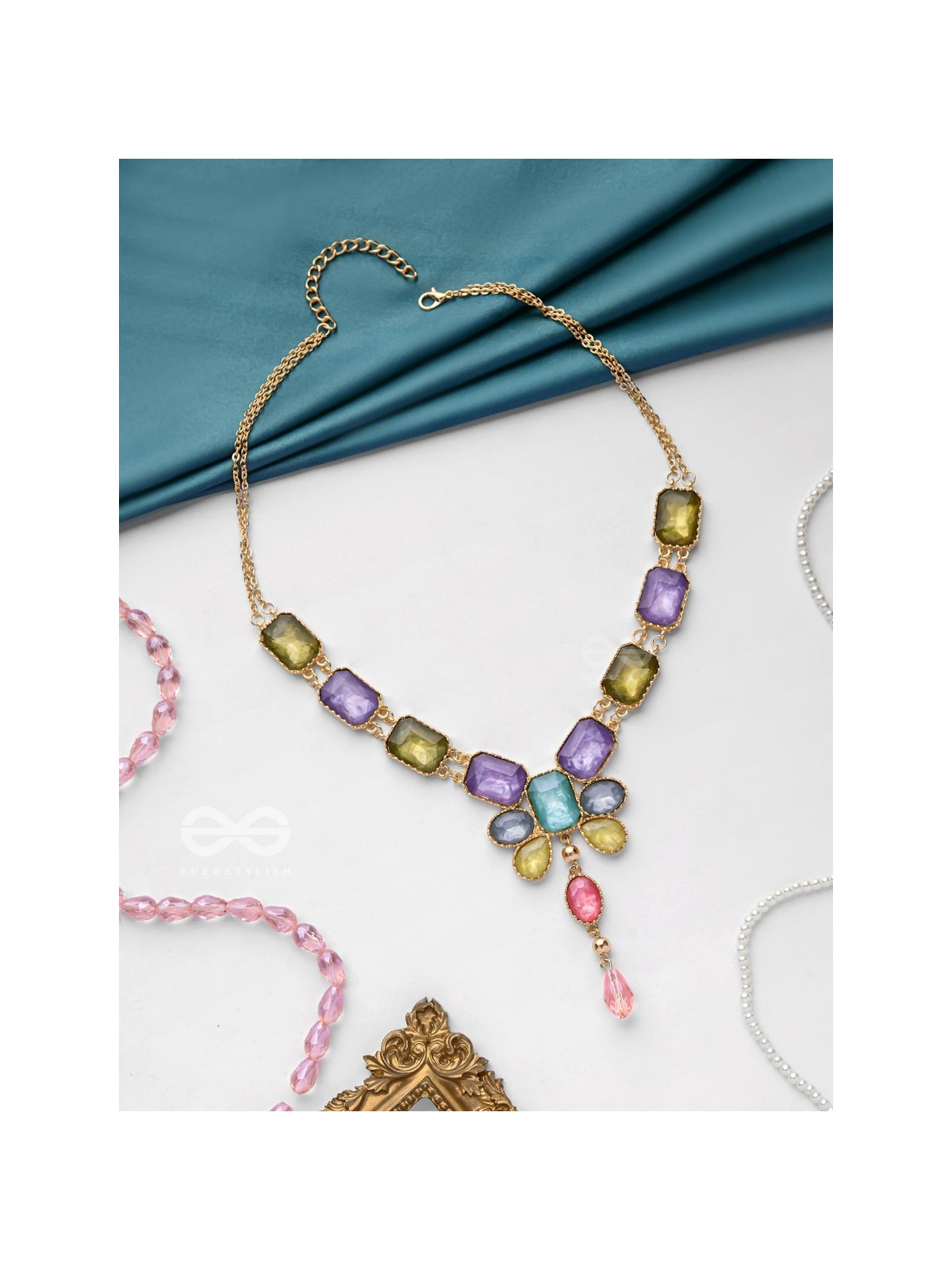 The Royal Geometry - Statement Embellished Necklace