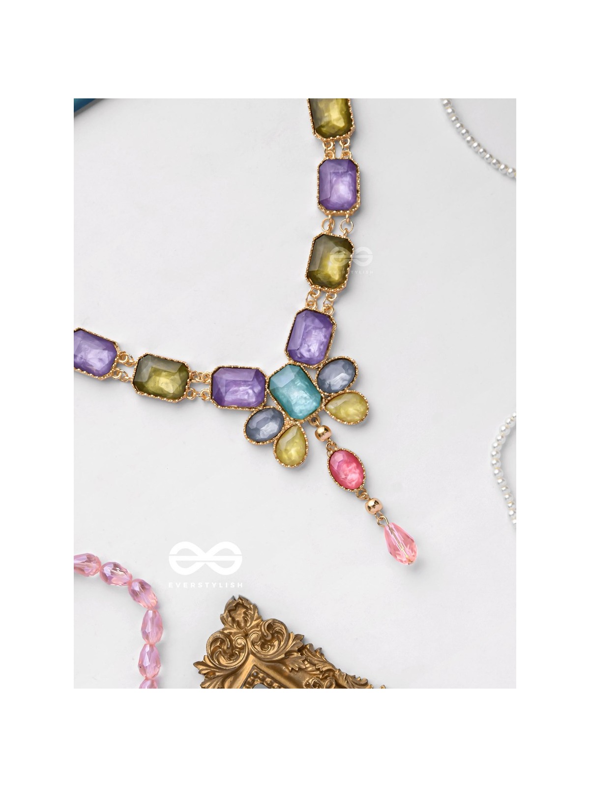 The Royal Geometry - Statement Embellished Necklace